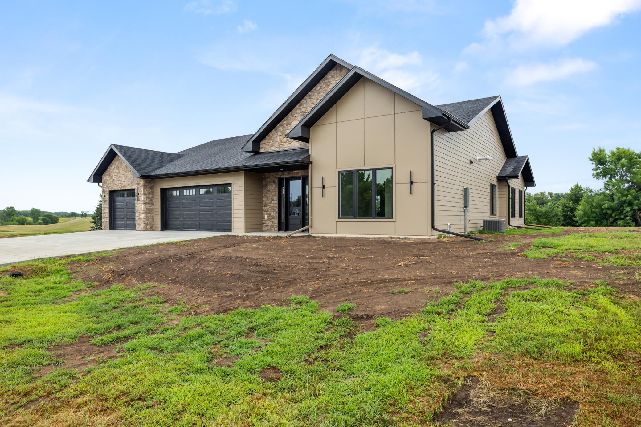 2nd image of 14433 Grandview Ln, Lake Park, MN 56554 | MLS# 7120720