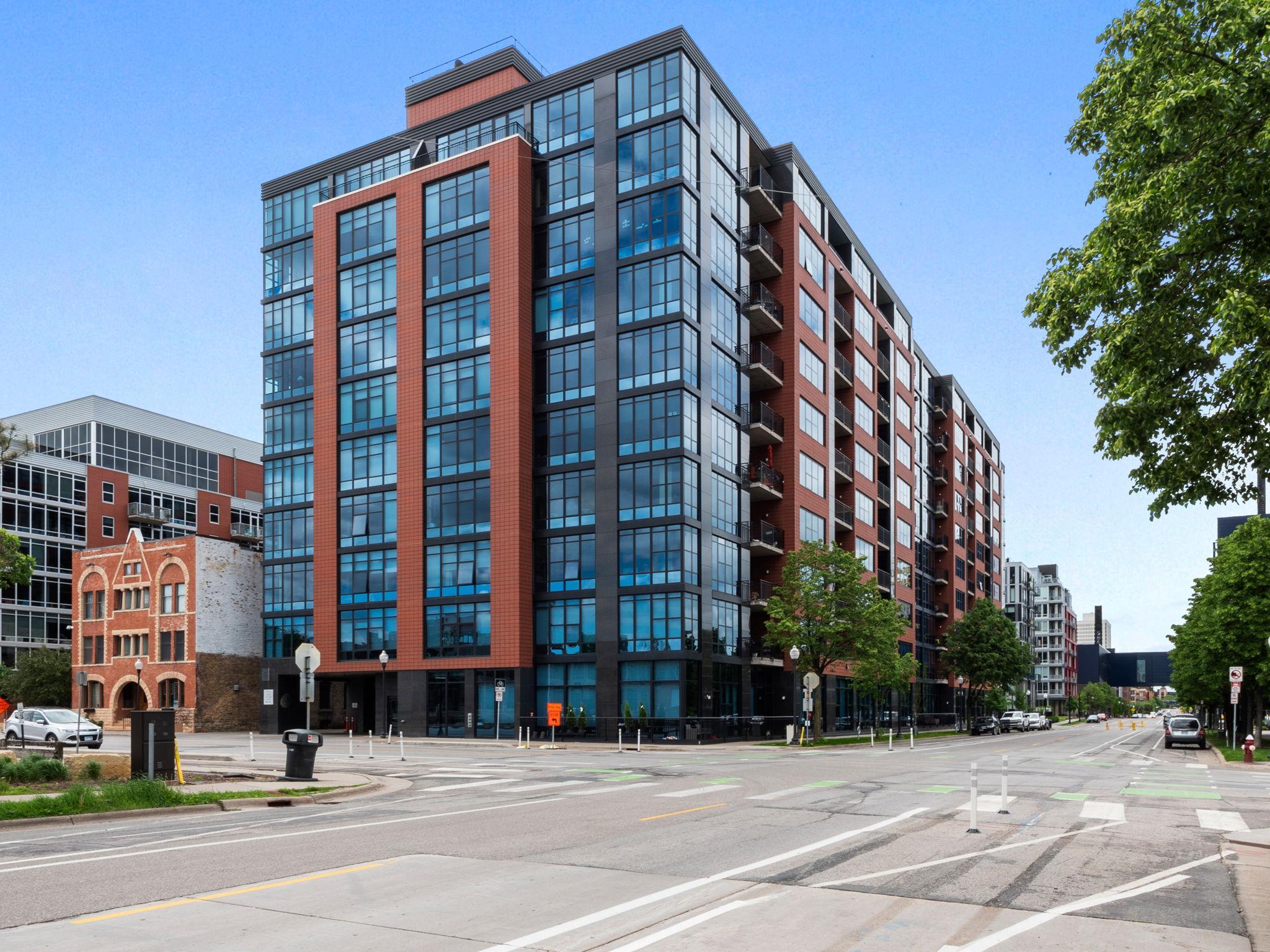 54th image of 215 10th Ave S #703, Minneapolis, MN 55415 | MLS# 7120813