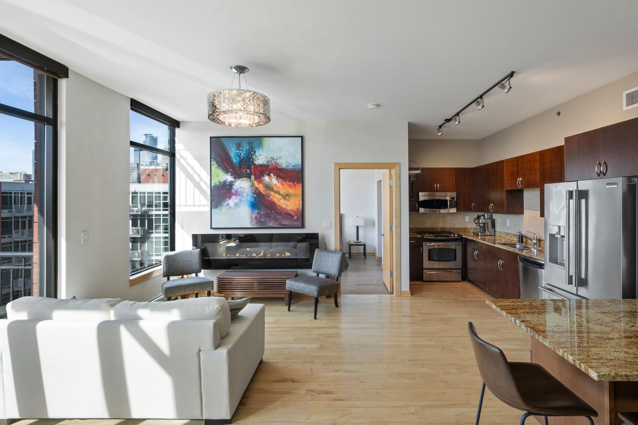2nd image of 215 10th Ave S #703, Minneapolis, MN 55415 | MLS# 7120813