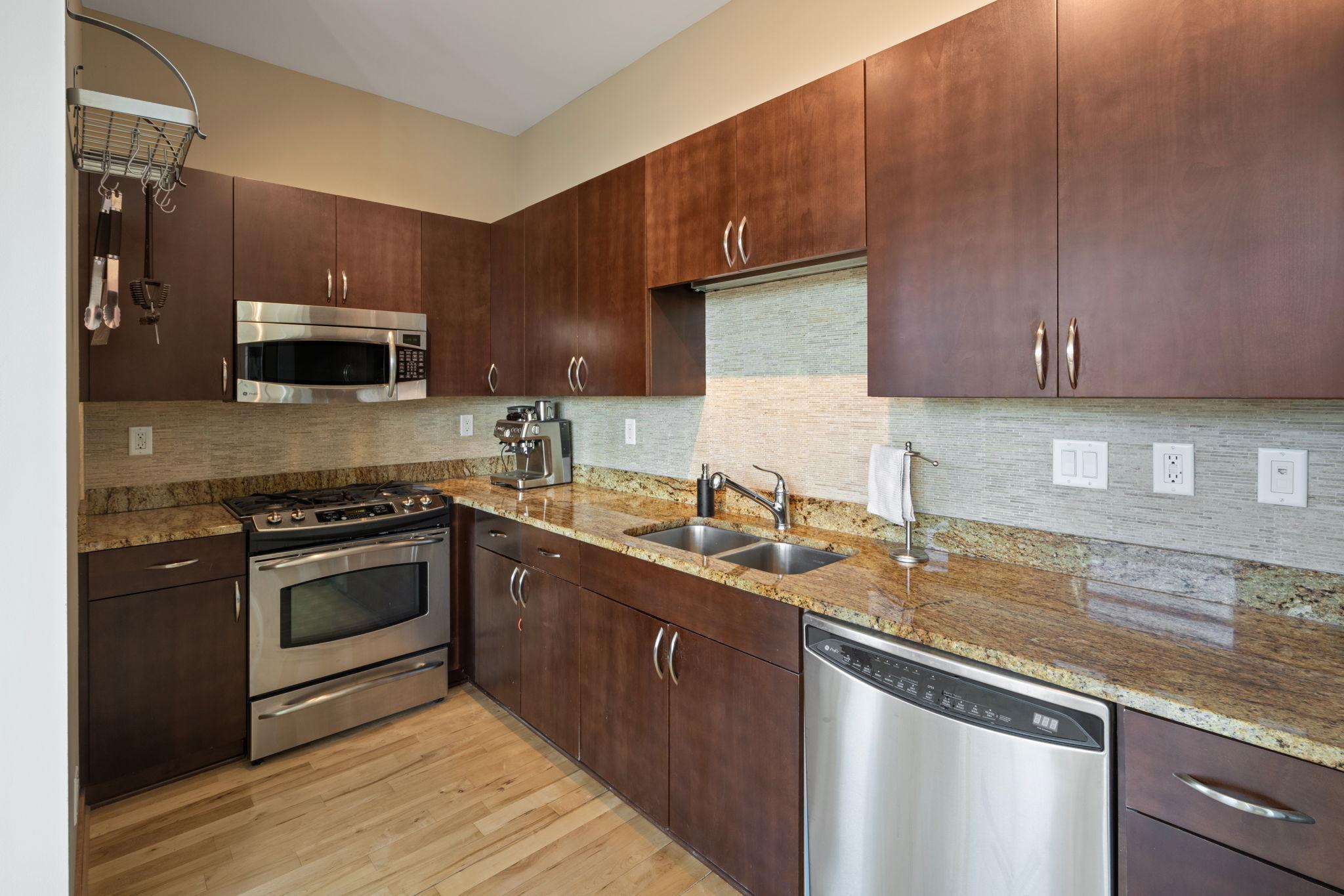 5th image of 215 10Th Ave S #703, Minneapolis, MN 55415 | MLS# 7120813