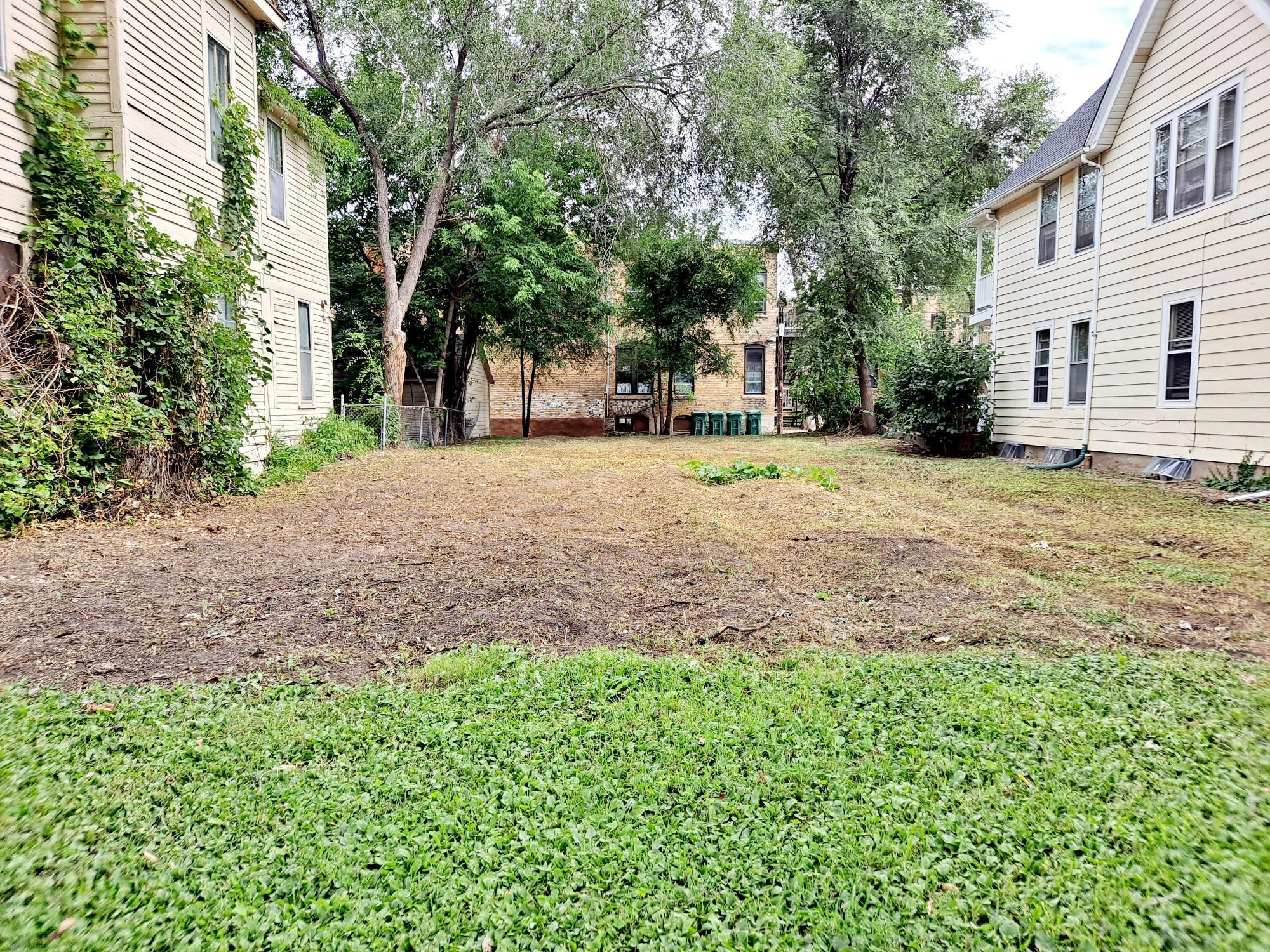 1st image of 2505 Aldrich Ave S, Minneapolis, MN 55405 | MLS# 7120815
