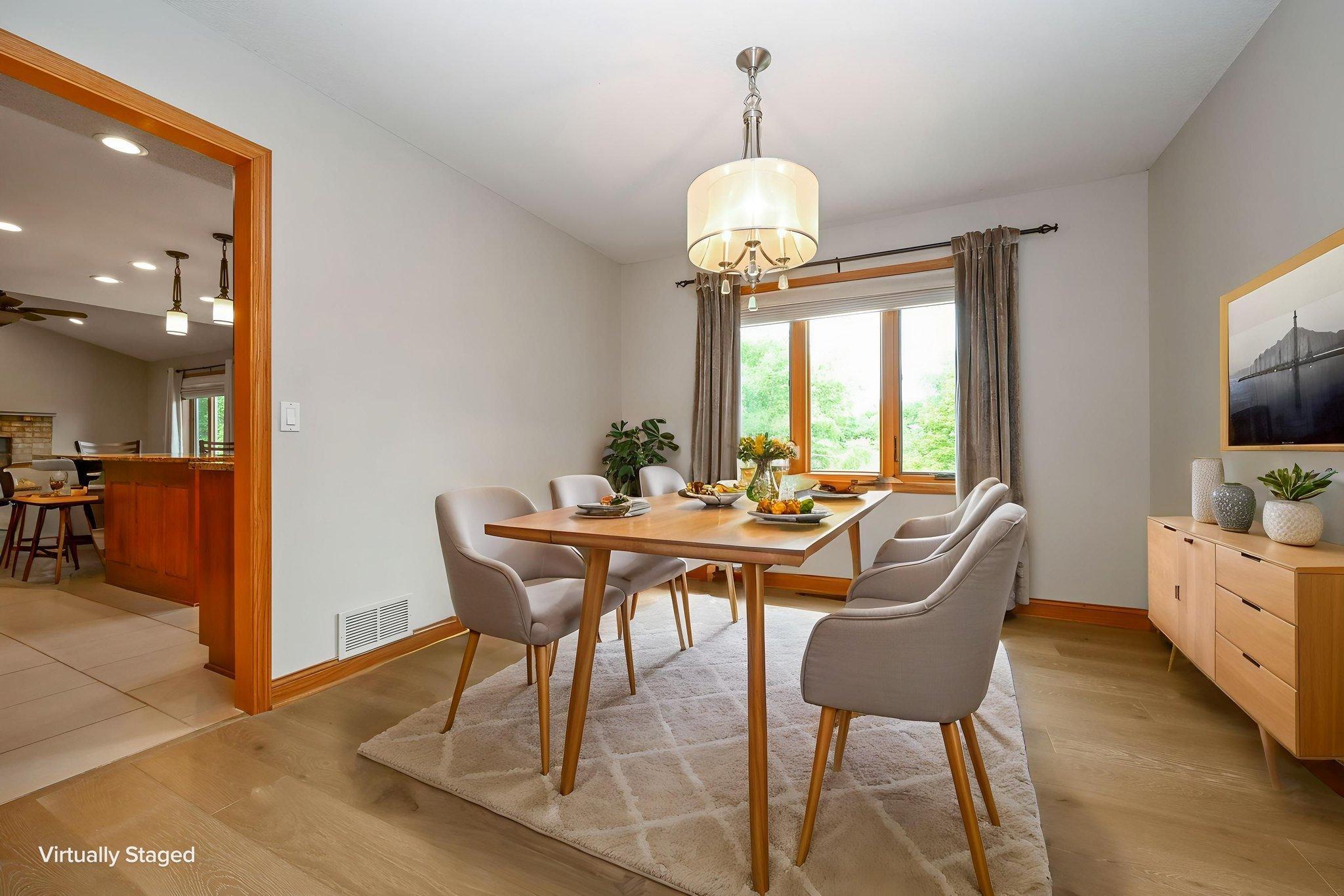 5th image of 8400 W Lake Dr, Chanhassen, MN 55317 | MLS# 7120819