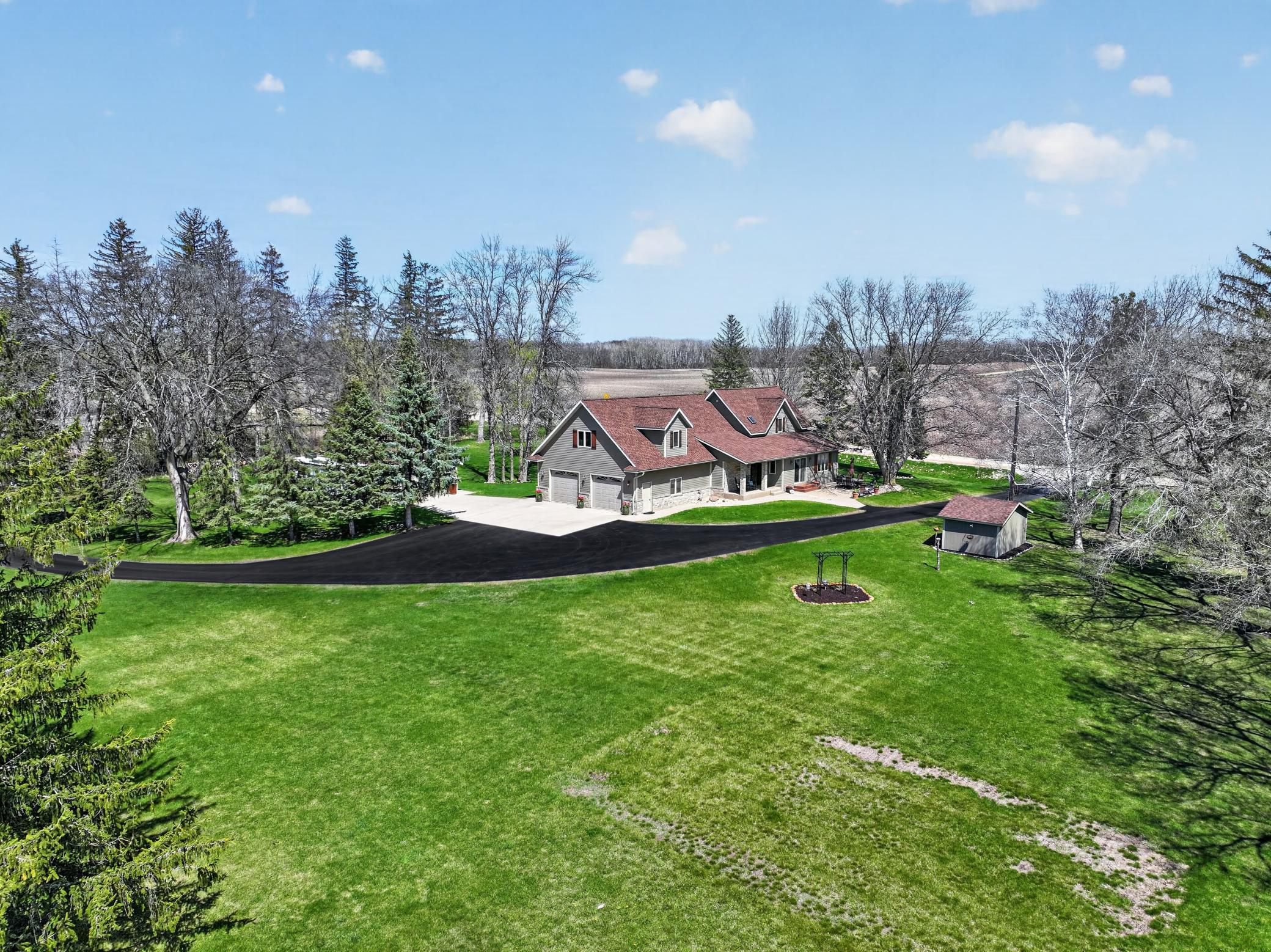 4th image of 1608 E Lake Jessie Rd Se, Alexandria, MN 56308 | MLS# 7120860