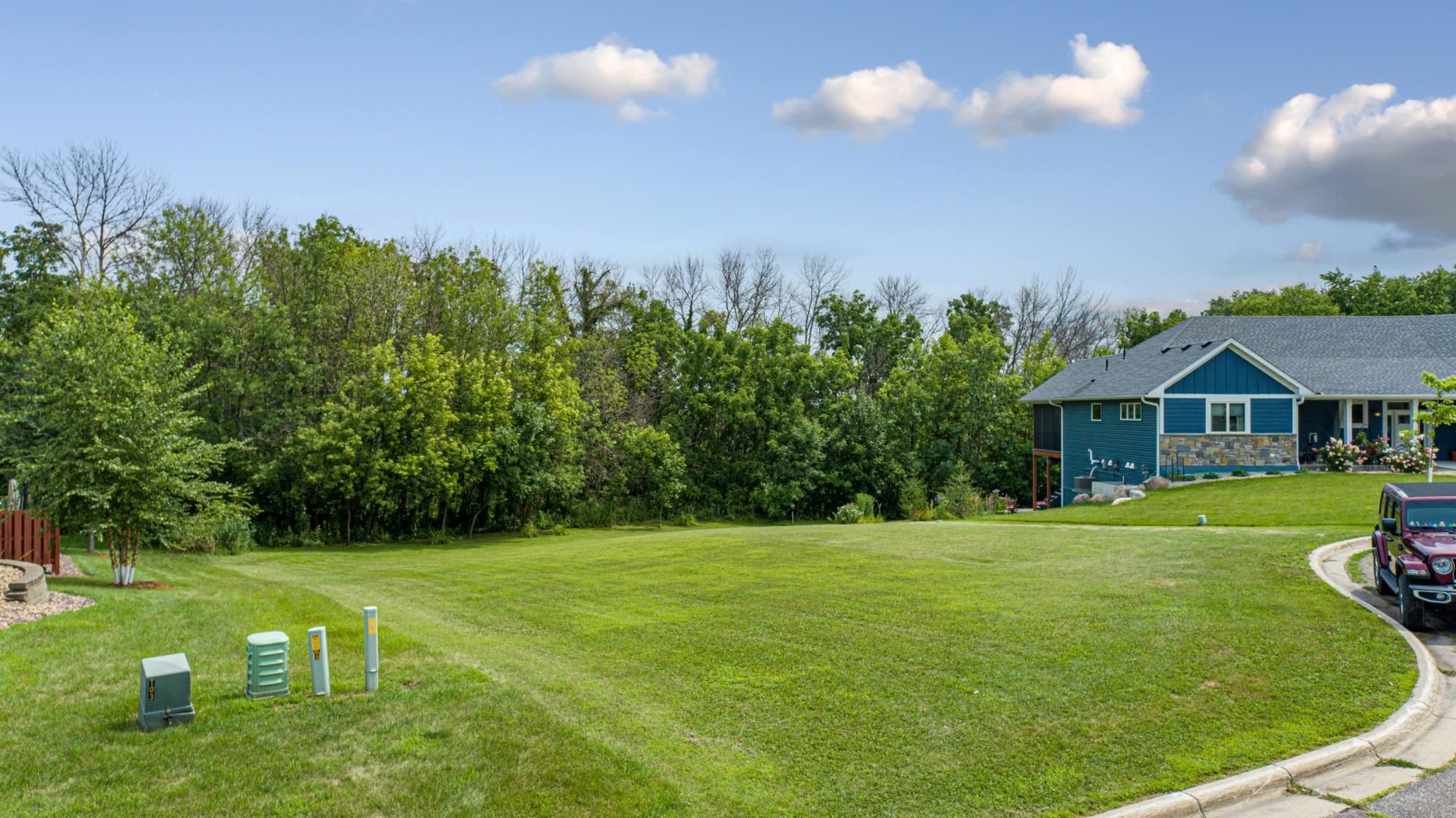 2nd image of 905 Orchard Heights Ct, Faribault, MN 55021 | MLS# 7120890