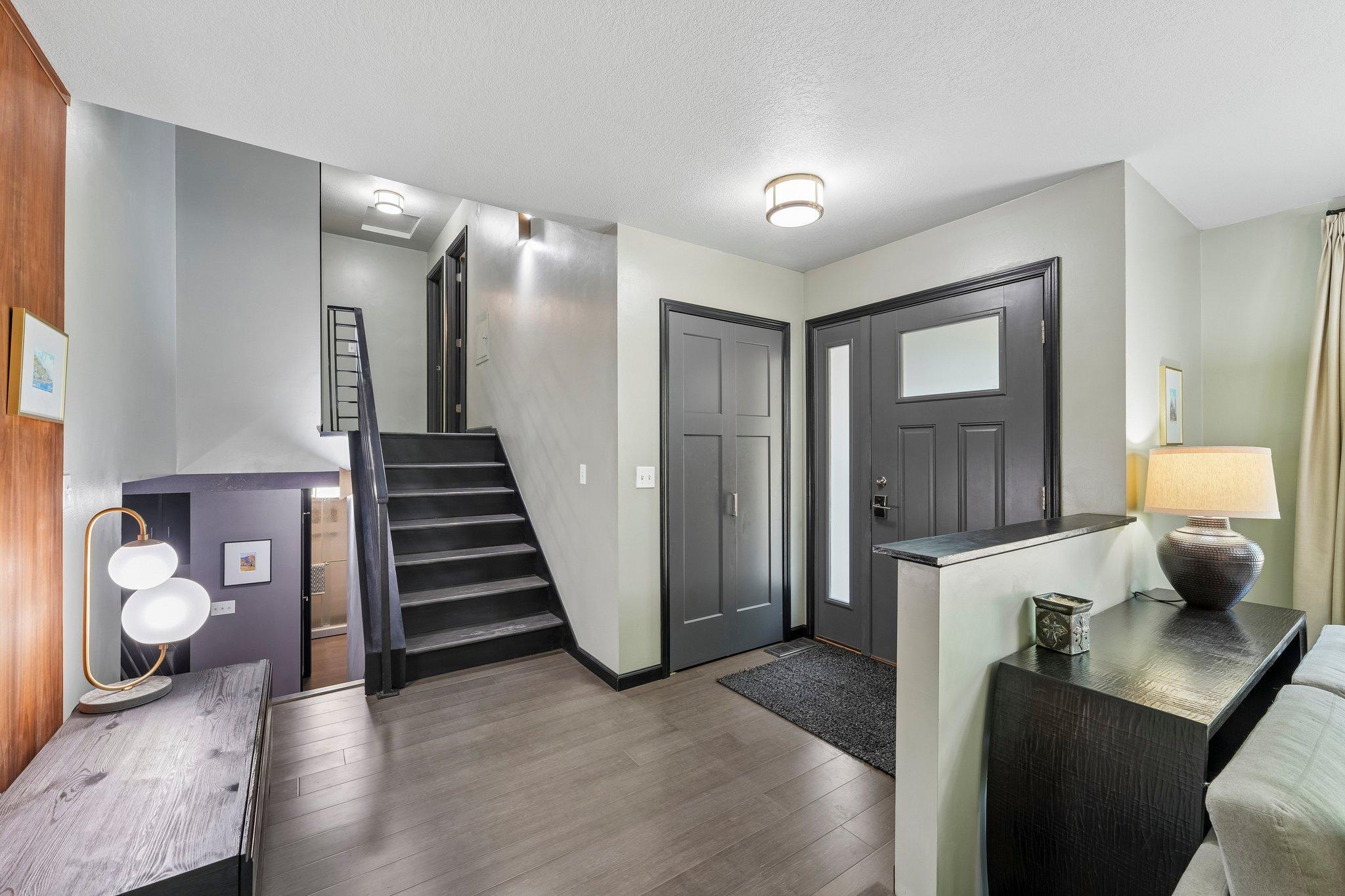 3rd image of 5558 Chatsworth St N, Saint Paul, MN 55126 | MLS# 7120920
