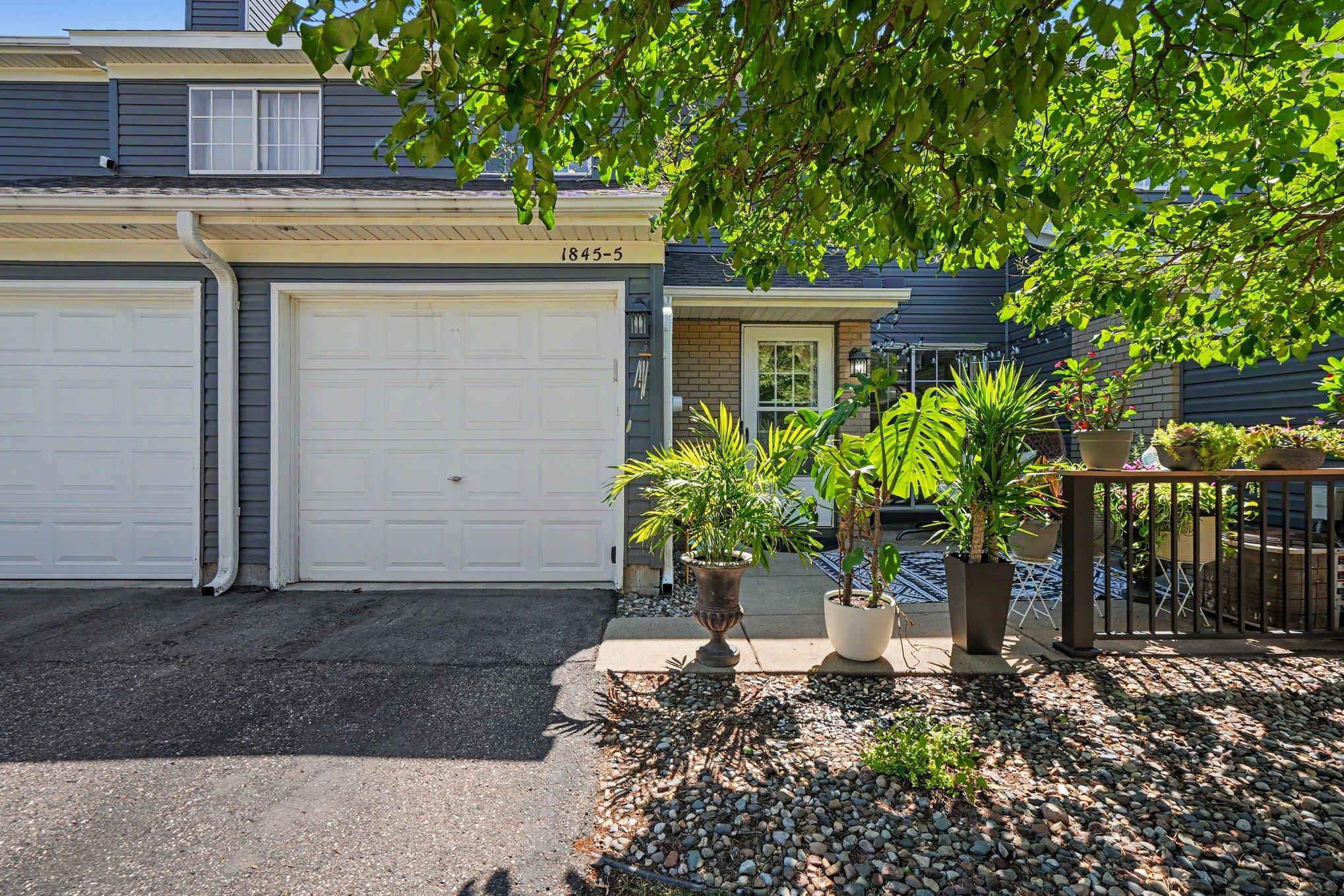 1st image of 1845 Donegal Dr #5, Saint Paul, MN 55125 | MLS# 7120921