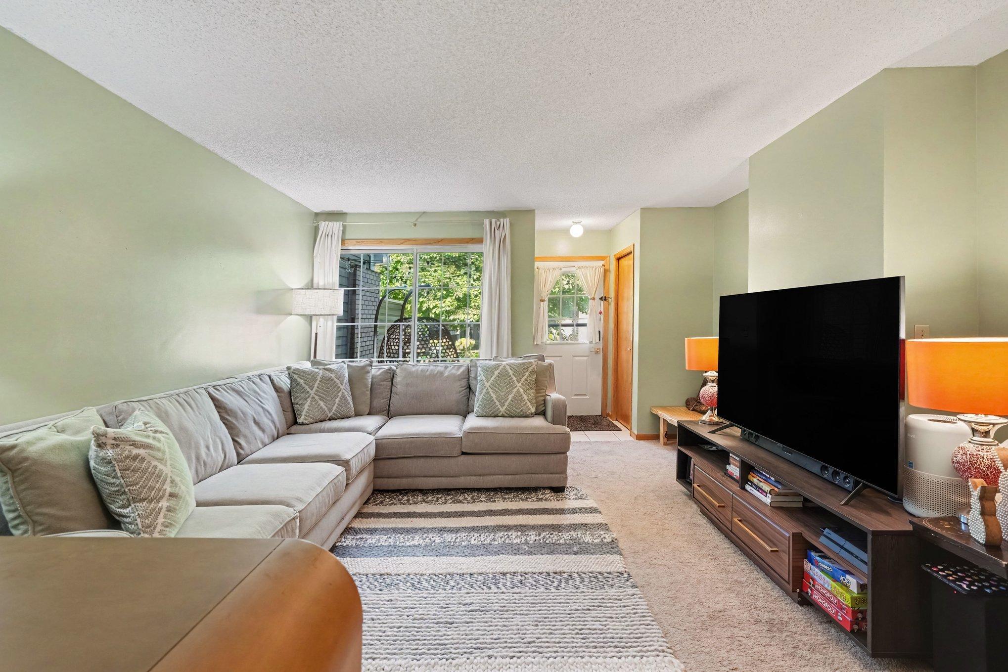 3rd image of 1845 Donegal Dr #5, Saint Paul, MN 55125 | MLS# 7120921