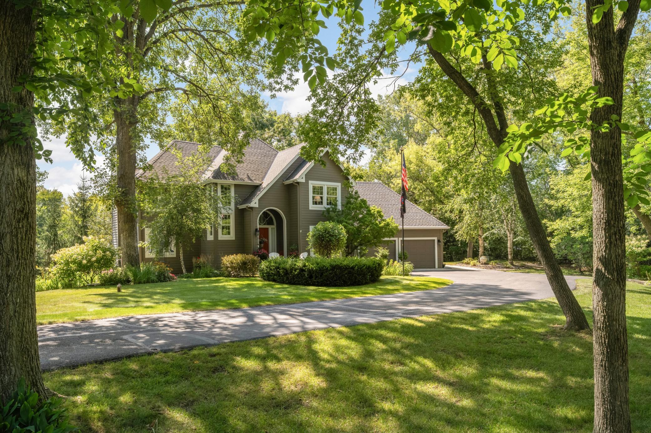 1st image of 18546 Pheasant Ridge Rd, Prior Lake, MN 55372 | MLS# 7120922