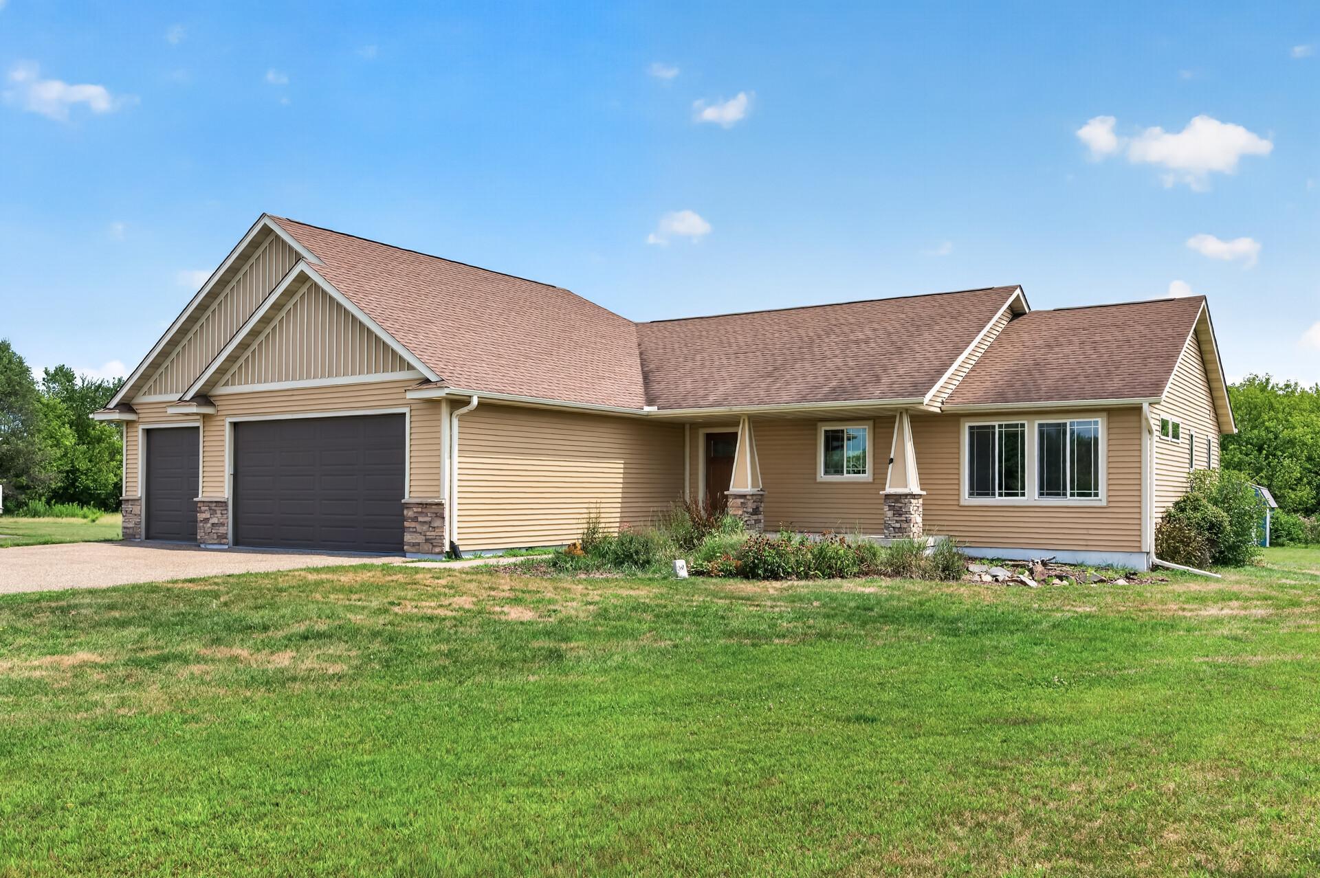 1st image of 439 Jordyn Ln, Hudson, WI 54016 | MLS# 7120934