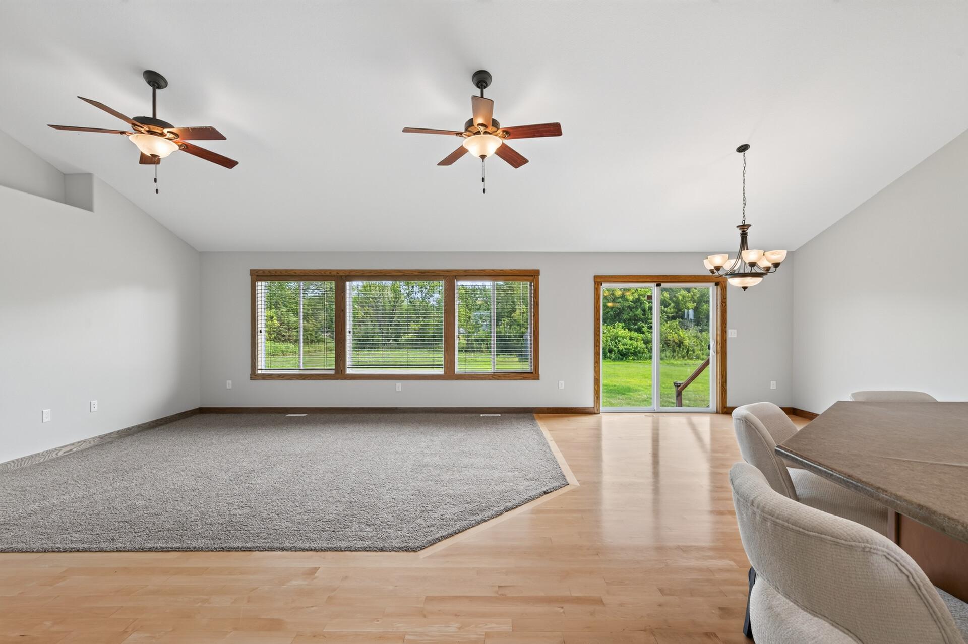 4th image of 439 Jordyn Ln, Hudson, WI 54016 | MLS# 7120934