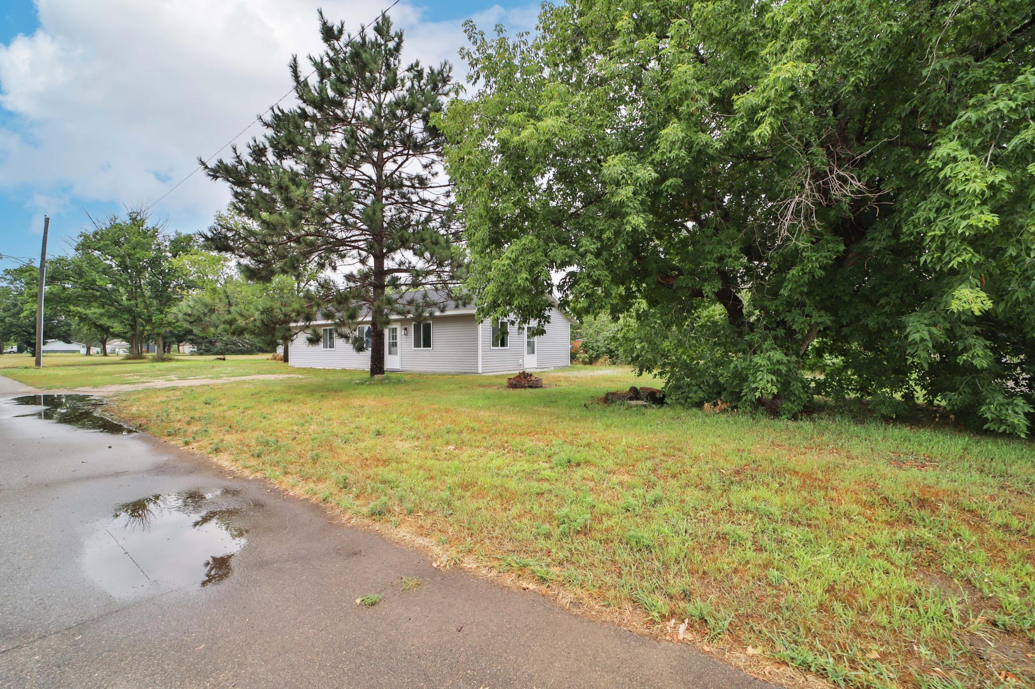 33rd image of 419 Mckinley St Sw, Staples, MN 56479 | MLS# 7120940