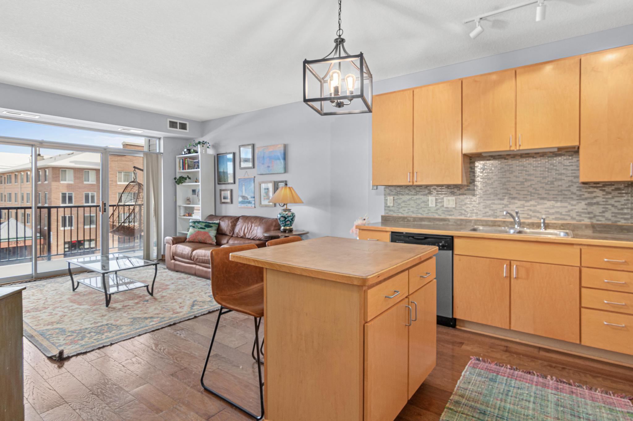 5th image of 2600 University Ave Se #319, Minneapolis, MN 55414 | MLS# 7120972