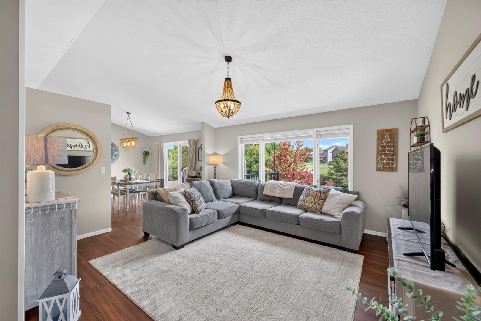 4th image of 6170 Stonebrooke Ln Sw, Rochester, MN 55902 | MLS# 7121001