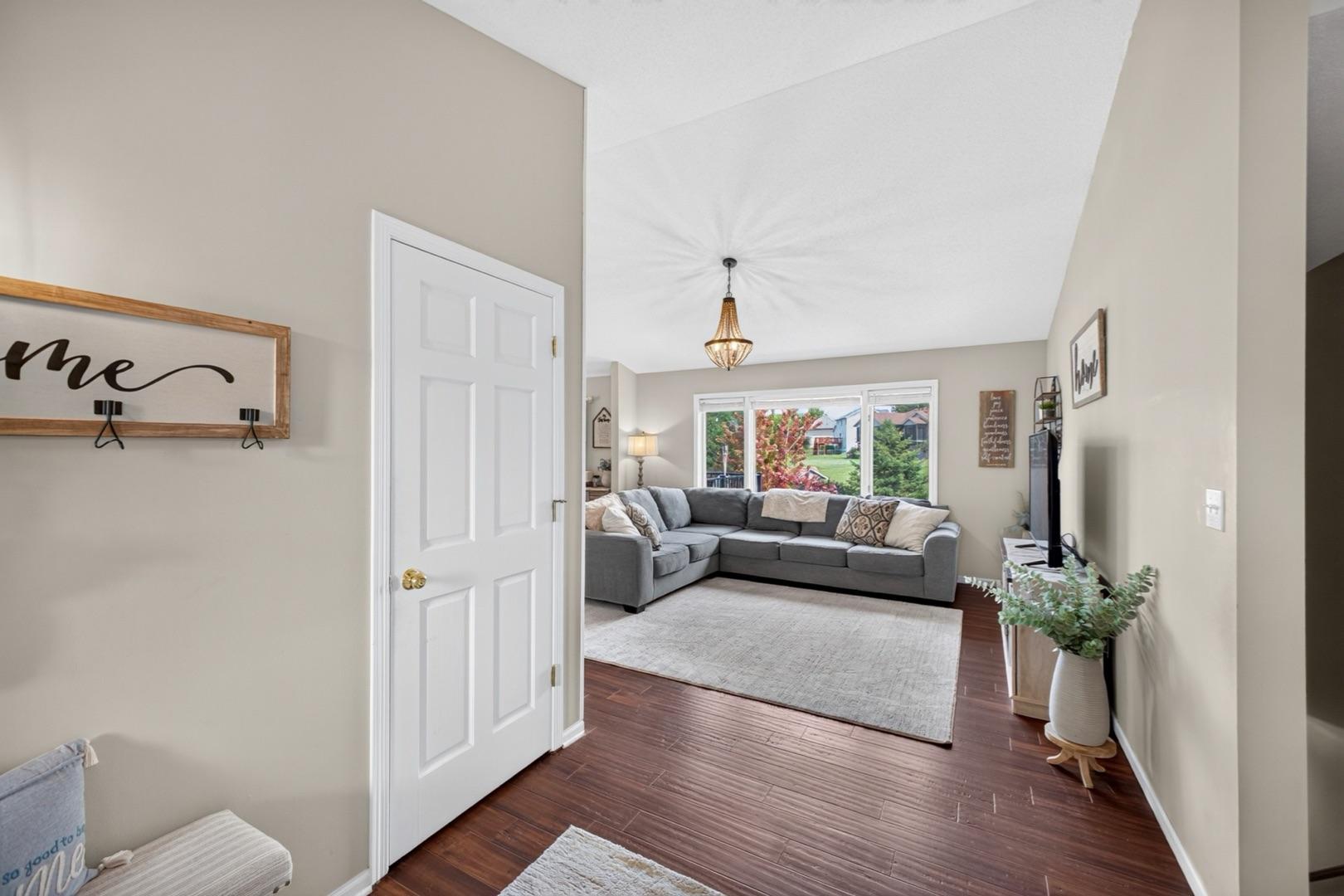 3rd image of 6170 Stonebrooke Ln Sw, Rochester, MN 55902 | MLS# 7121001
