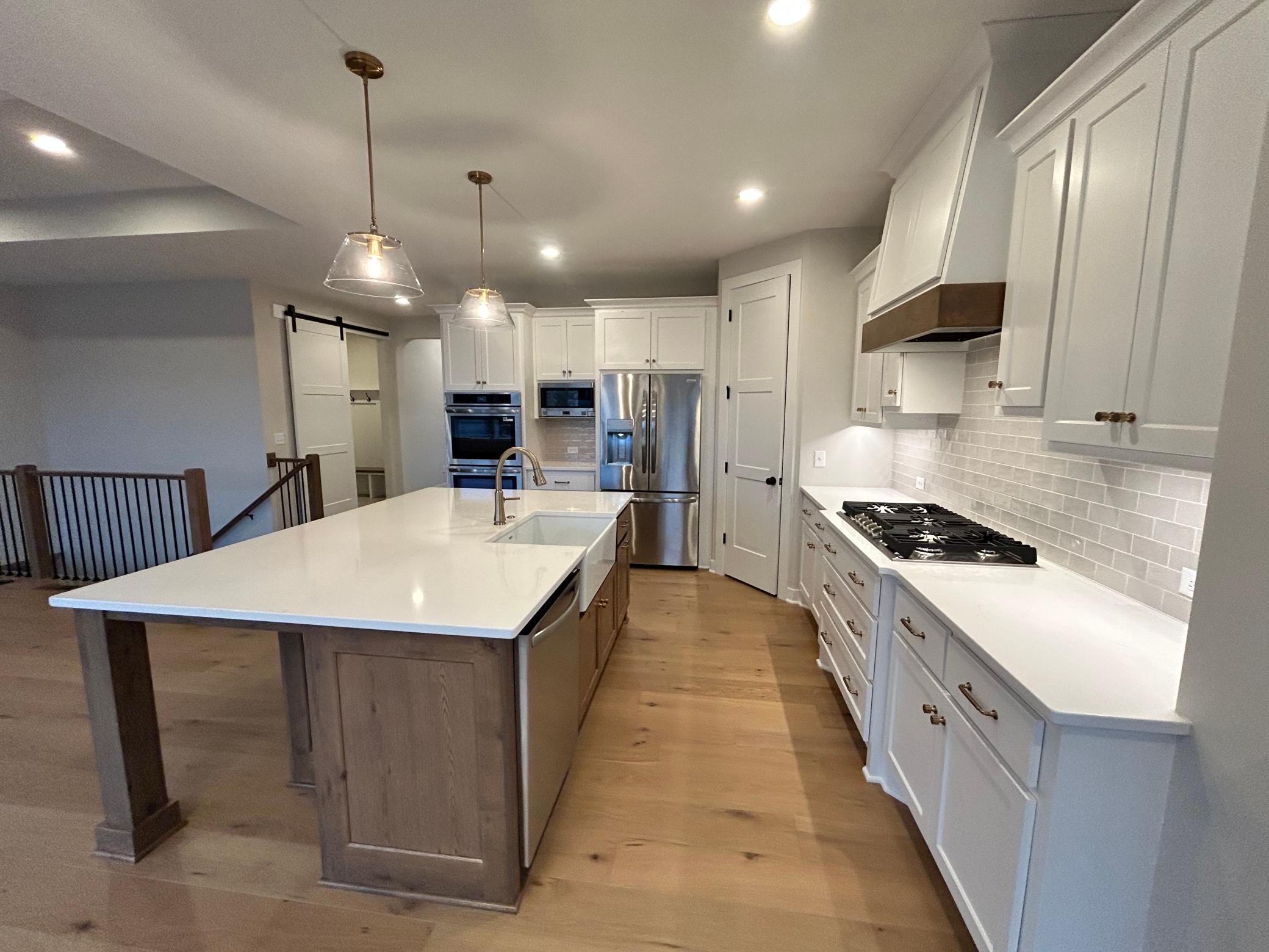 2nd image of 4048 Arbor Dr, Saint Paul, MN 55129 | MLS# 7121120