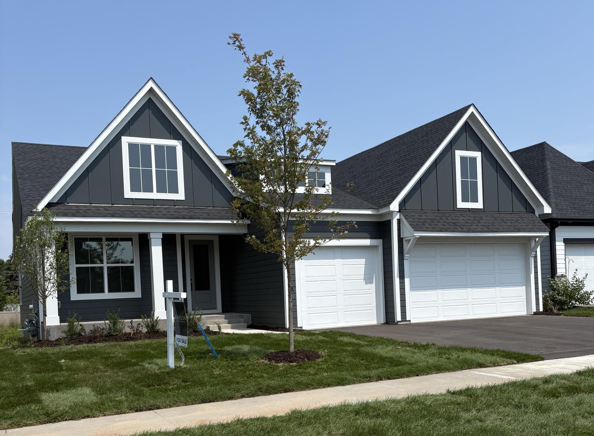 1st image of 4048 Arbor Dr, Saint Paul, MN 55129 | MLS# 7121120