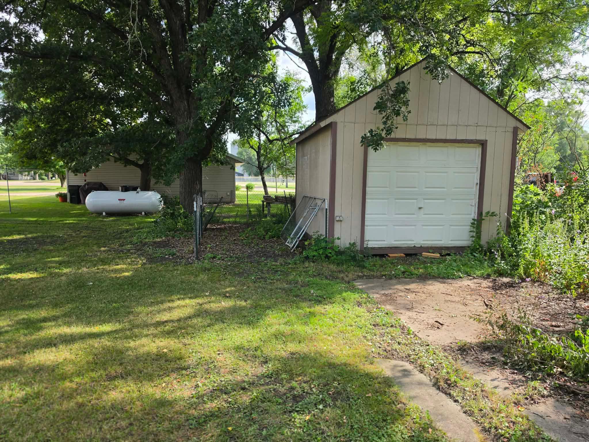 22nd image of 547 Grant St, Wendell, MN 56590 | MLS# 7121125