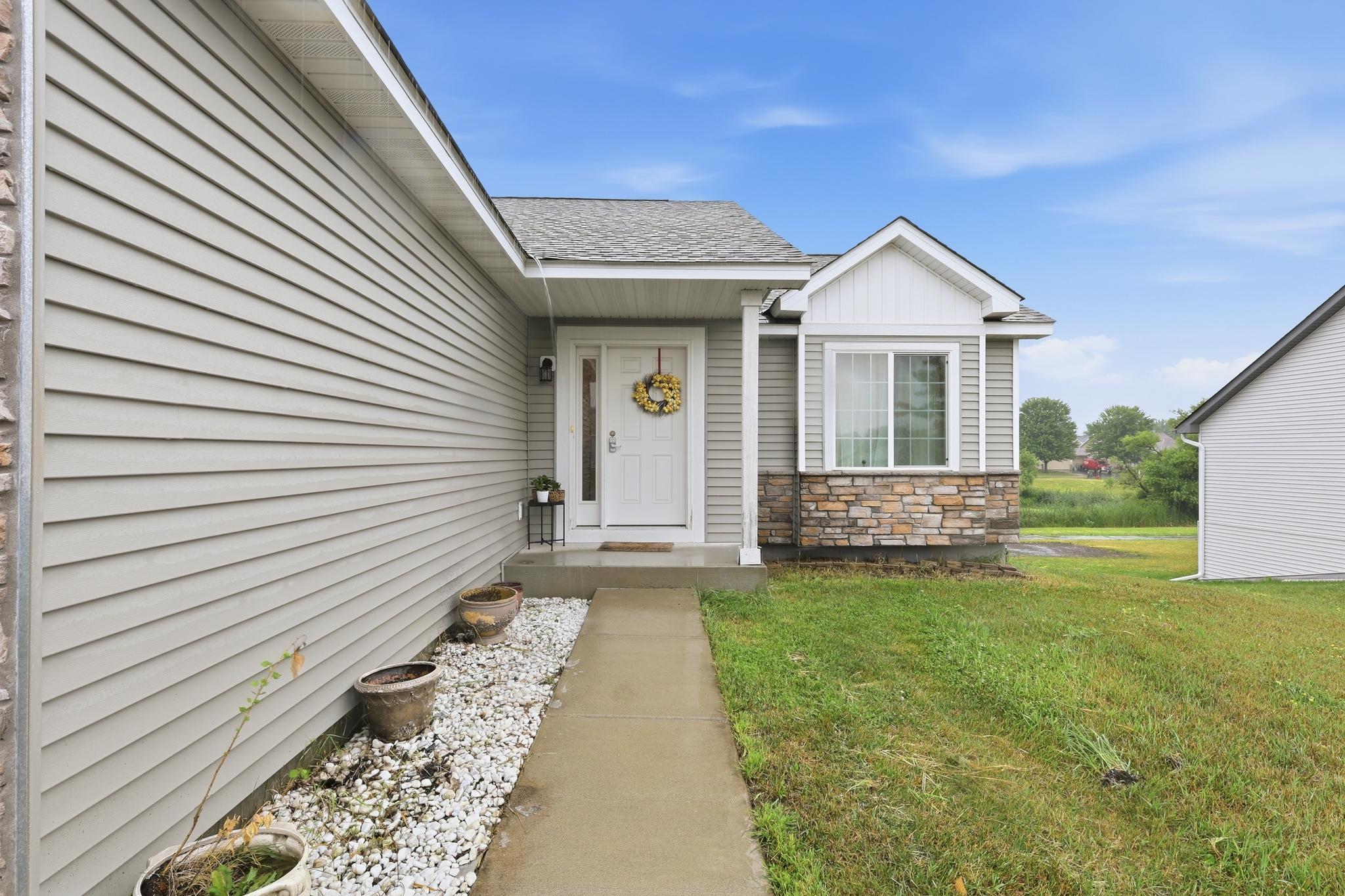 3rd image of 526 3Rd Ave Ne, Lonsdale, MN 55046 | MLS# 7121135