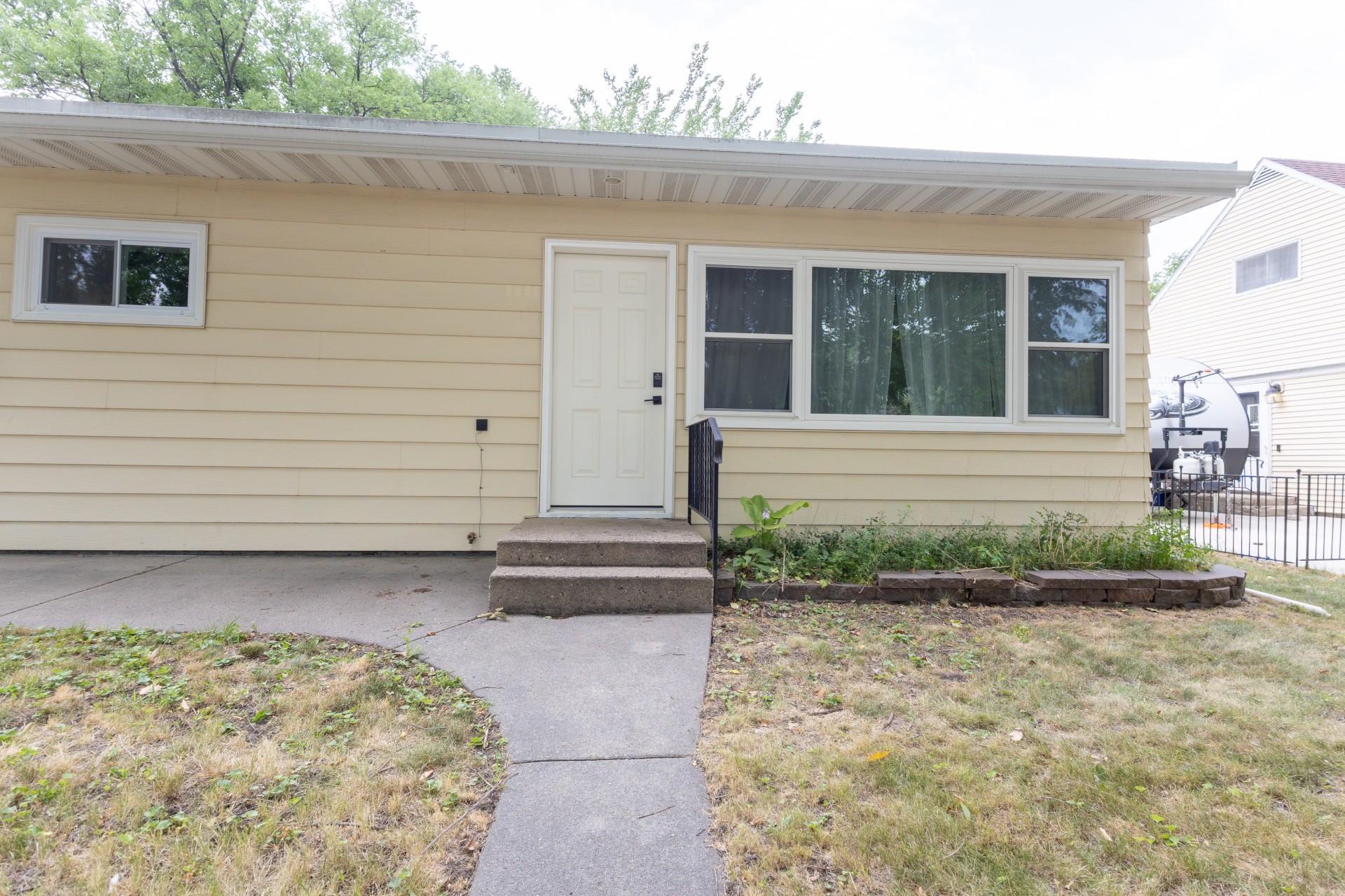 2nd image of 1017 18th St S, Fargo, ND 58103 | MLS# 7121136