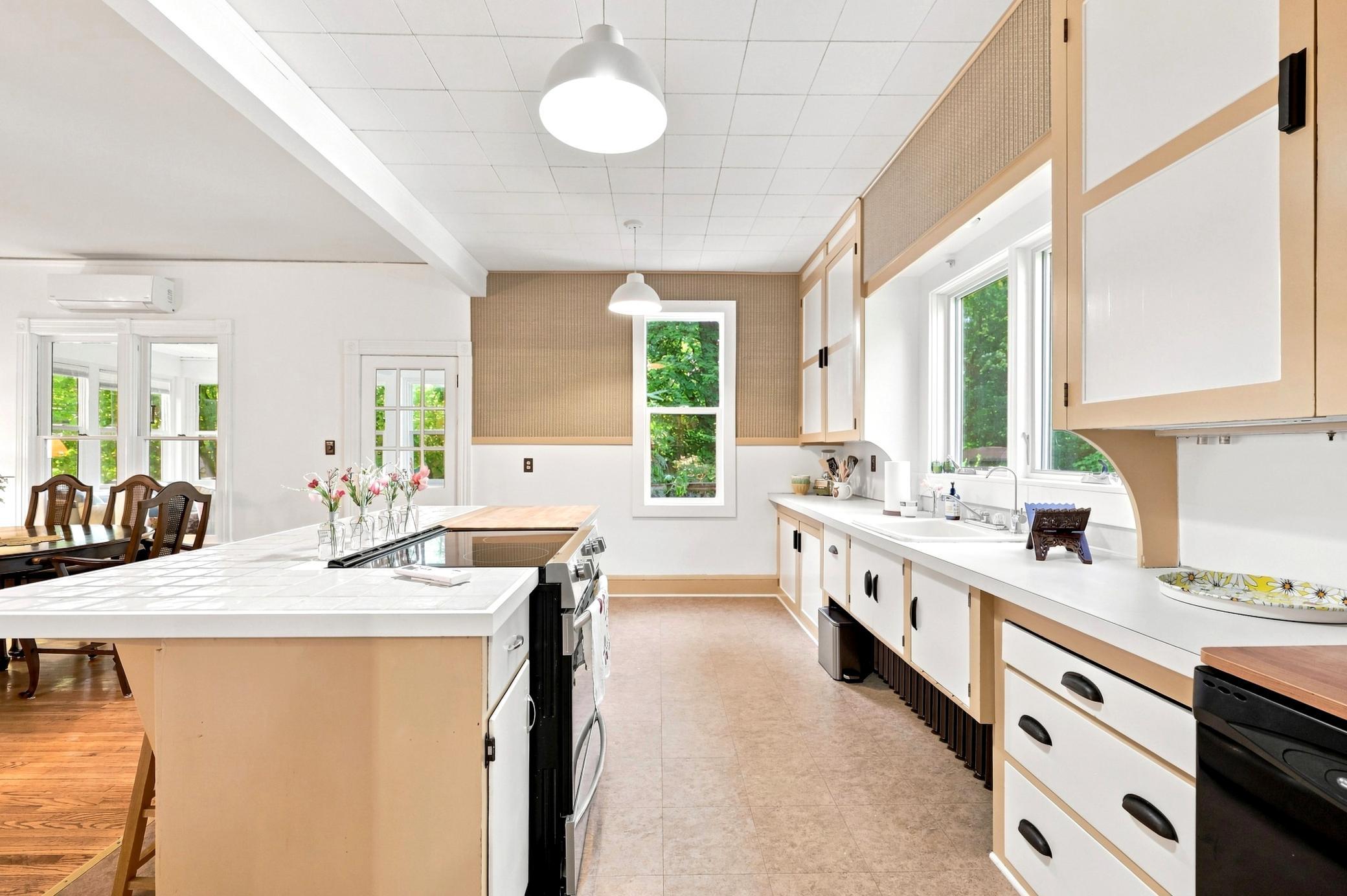 4th image of 200 Maple St, Northfield, MN 55057 | MLS# 7121149