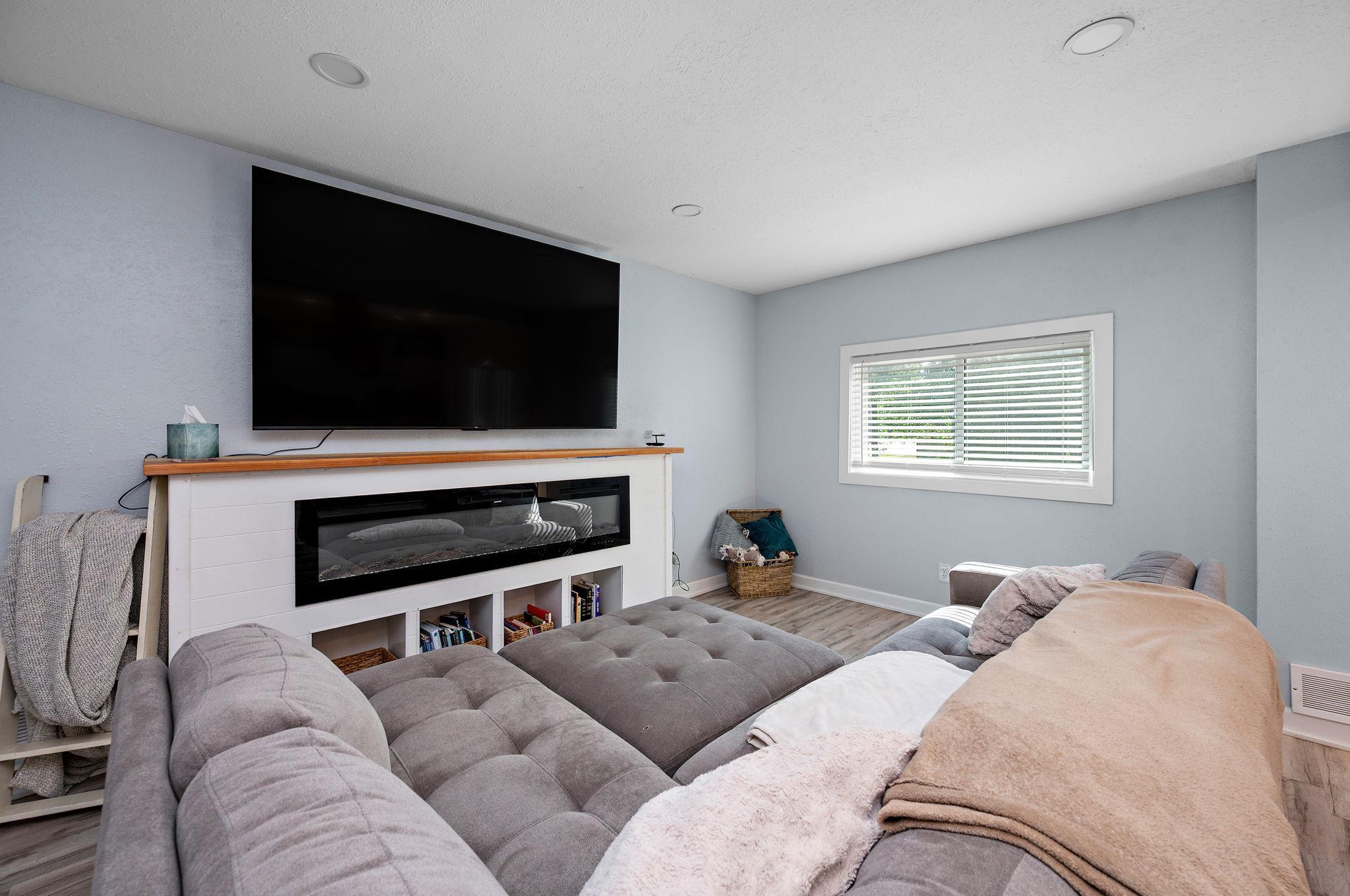 4th image of 724 E Broadway St, Monticello, MN 55362 | MLS# 7121187