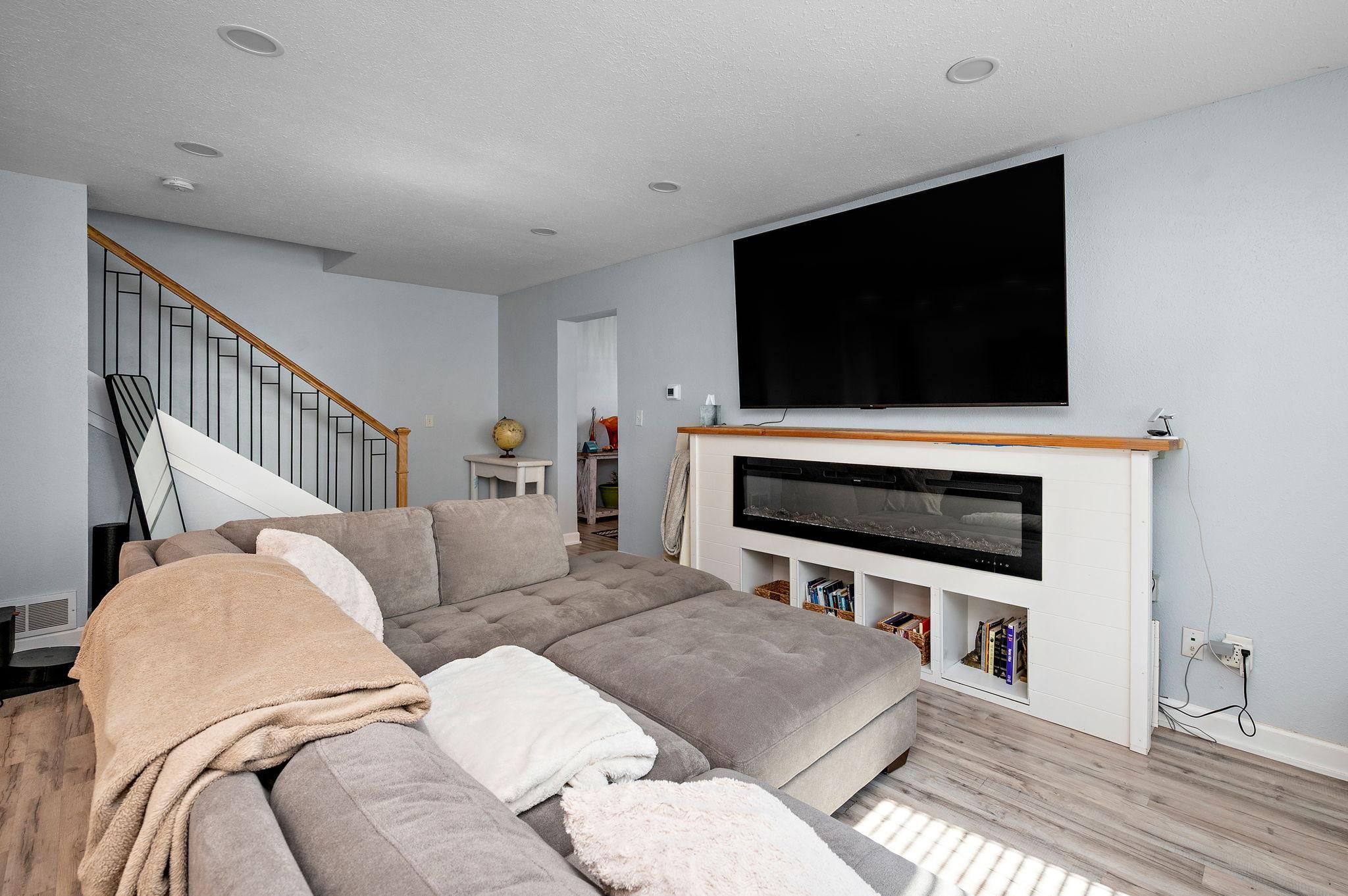 5th image of 724 E Broadway St, Monticello, MN 55362 | MLS# 7121187