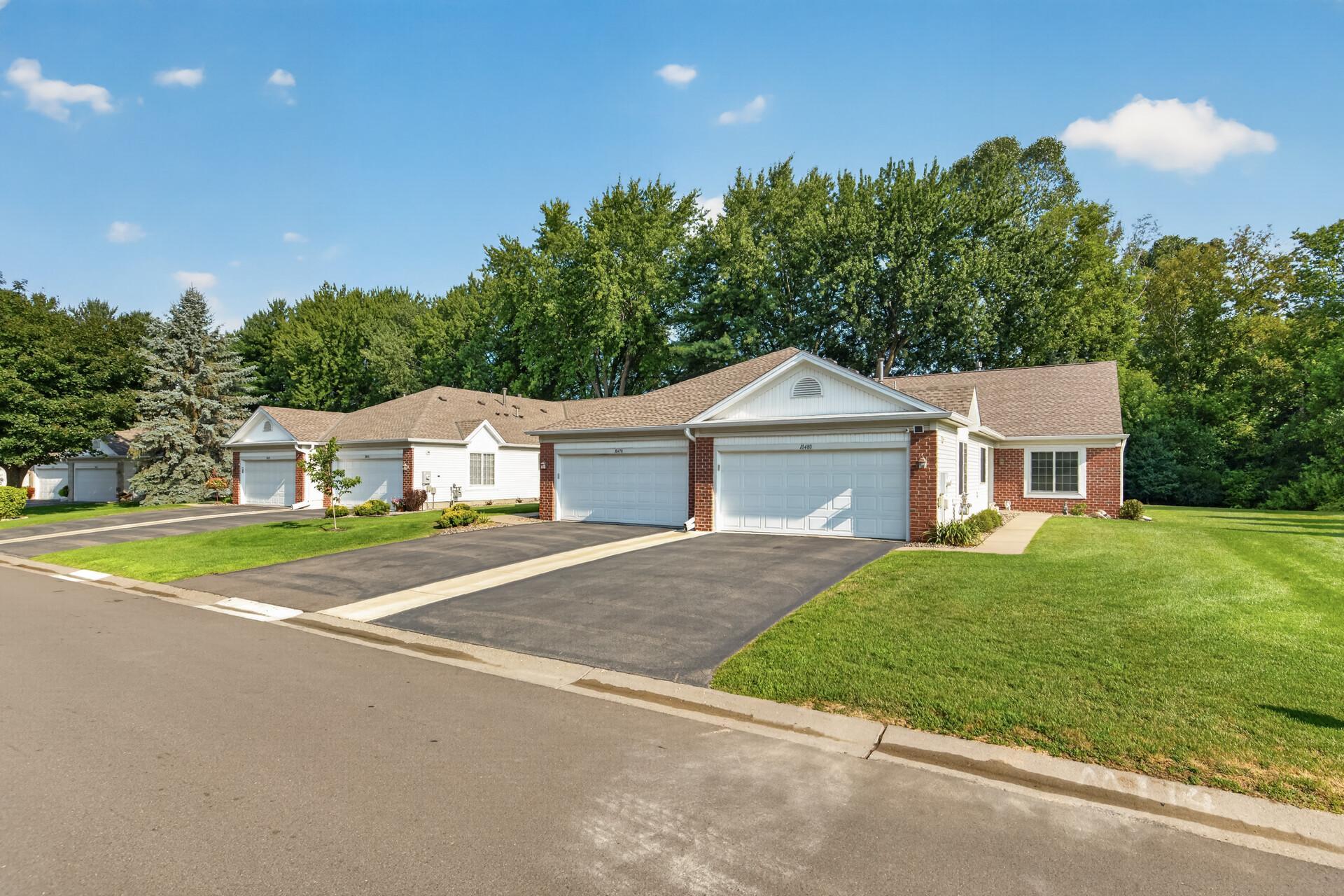 2nd image of 10478 Bay View Ln, Saint Paul, MN 55129 | MLS# 7121189