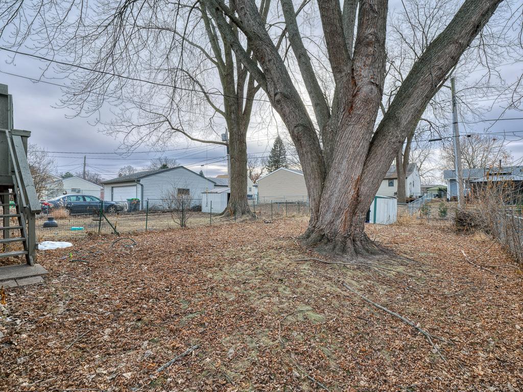 43rd image of 2300 13th Ave E, Saint Paul, MN 55109 | MLS# 7121257