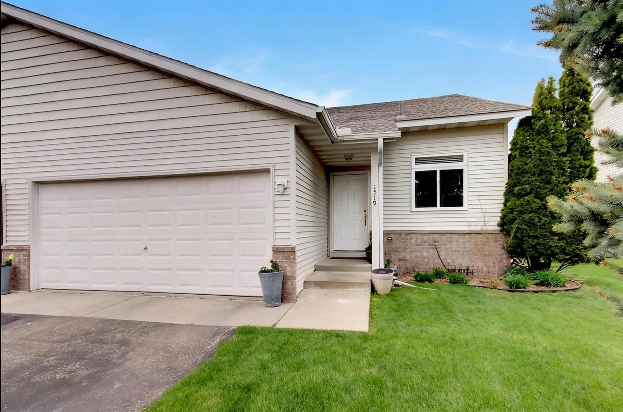 2nd image of 1519 Balinese St, Shakopee, MN 55379 | MLS# 7121290