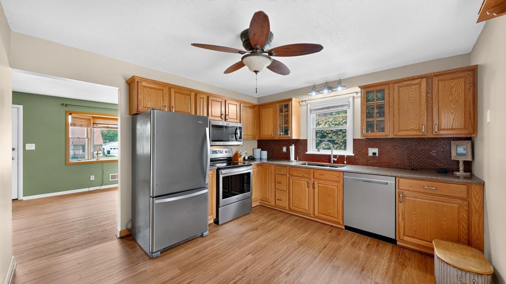 4th image of 1404 12Th Ave Ne, Rochester, MN 55906 | MLS# 7121317