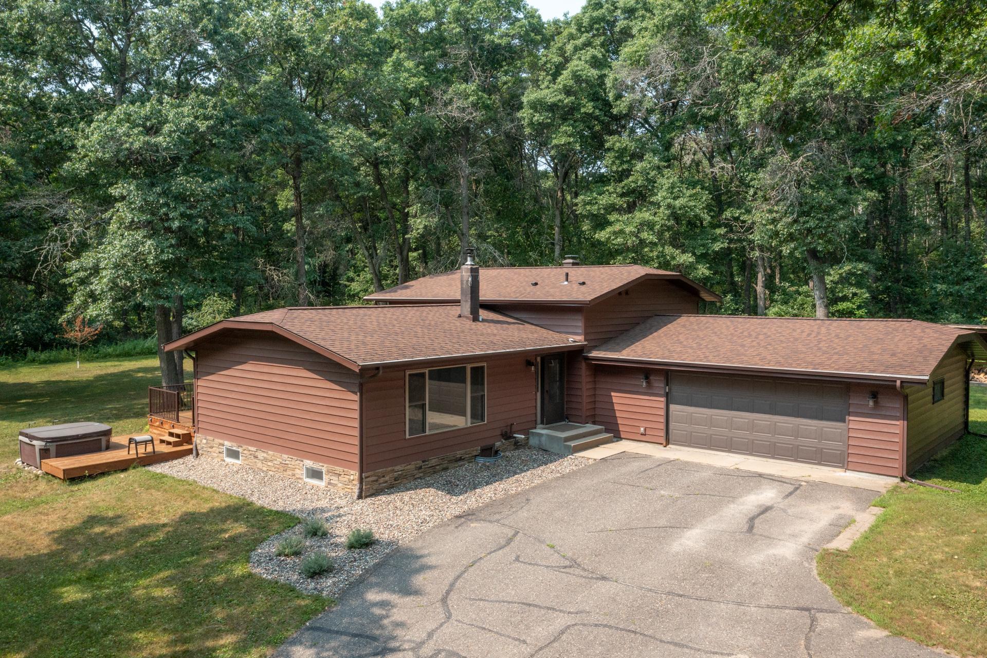 2nd image of 9581 Arielle Dr, Brainerd, MN 56401 | MLS# 7121329