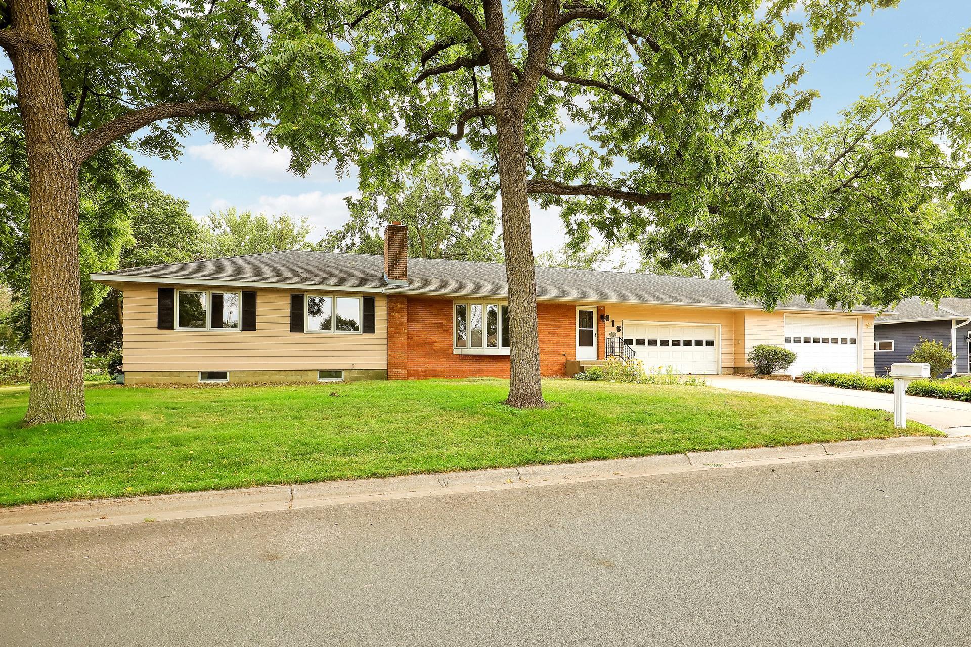 2nd image of 816 Maple St, Farmington, MN 55024 | MLS# 7121368