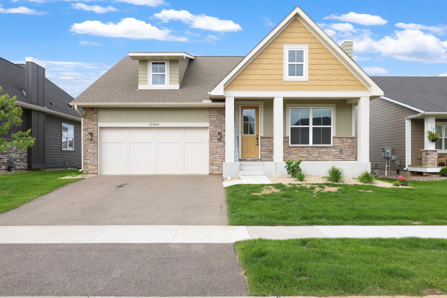 1st image of 17989 Gresford Ln, Lakeville, MN 55044 | MLS# 7121379