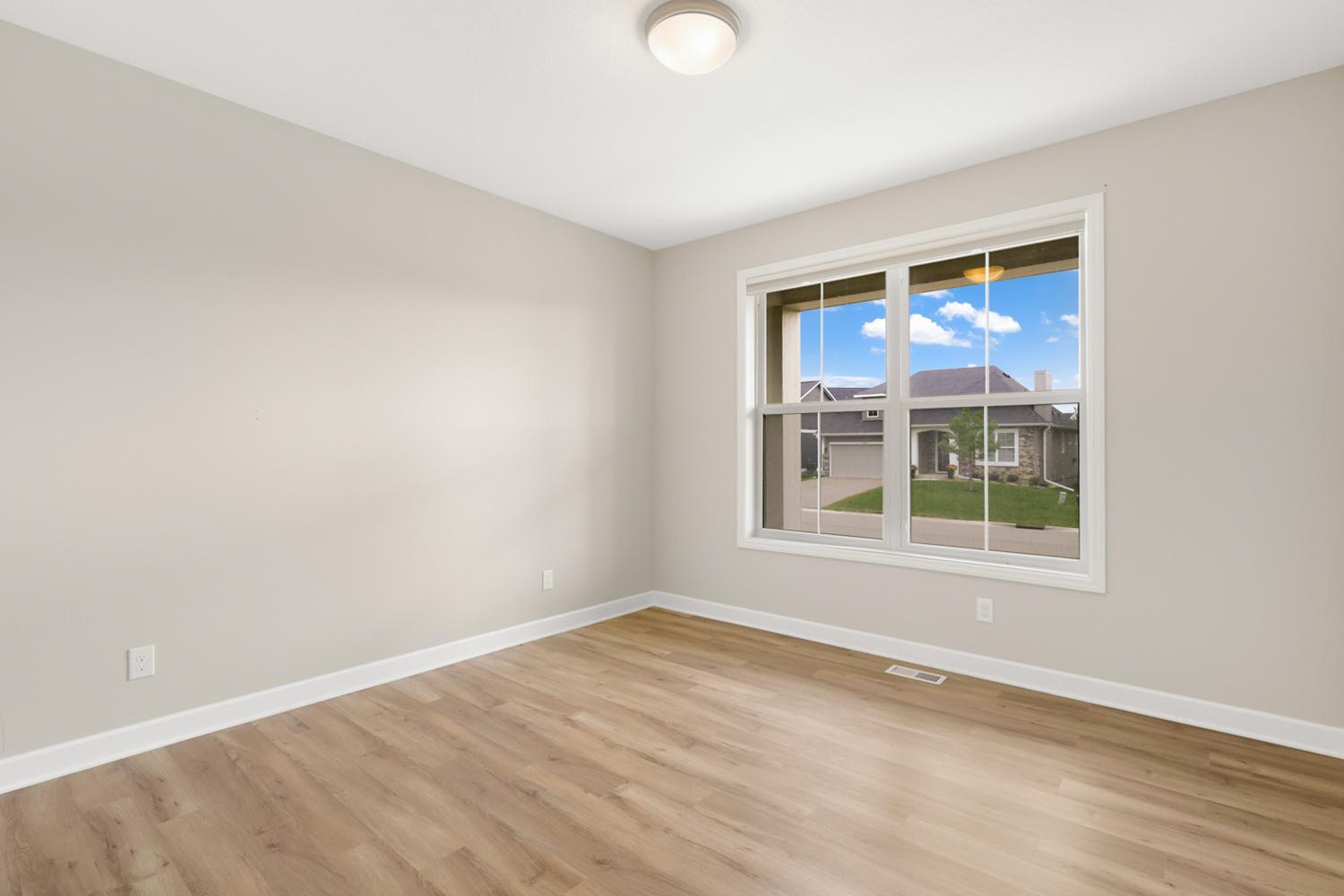 3rd image of 17989 Gresford Ln, Lakeville, MN 55044 | MLS# 7121379