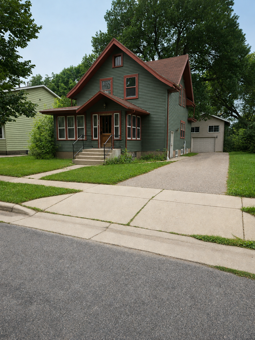 1st image of 816 3rd St Se, Willmar, MN 56201 | MLS# 7121380