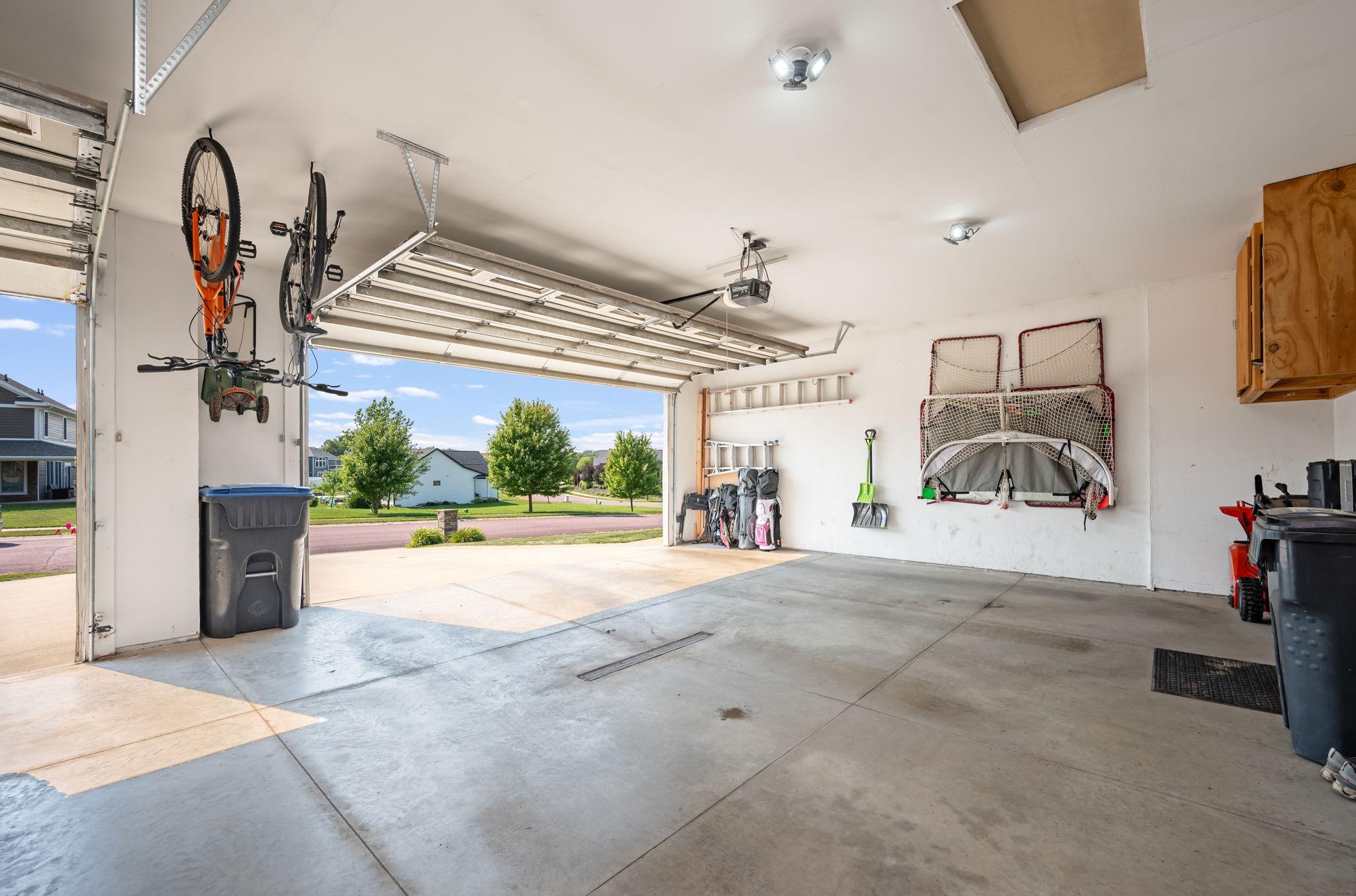 51st image of 105 Hidden Oaks Cir, Mankato, MN 56001 | MLS# 7121400