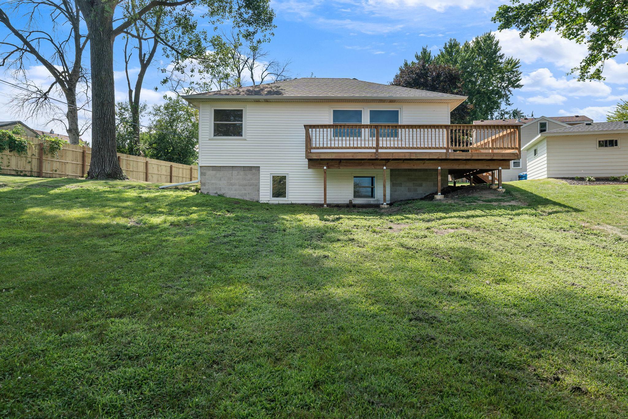 3rd image of 103 11Th Ave Sw, Austin, MN 55912 | MLS# 7121401