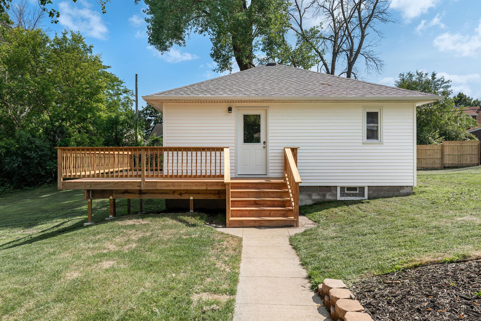 1st image of 103 11th Ave Sw, Austin, MN 55912 | MLS# 7121401