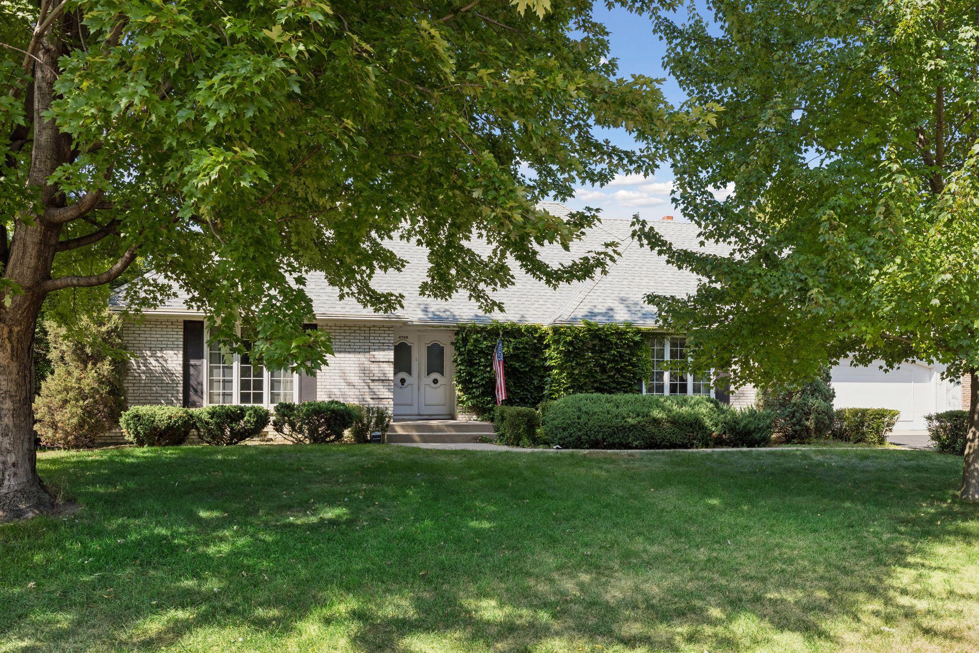 3rd image of 4708 Aspasia Cir, Minneapolis, MN 55435 | MLS# 7121408