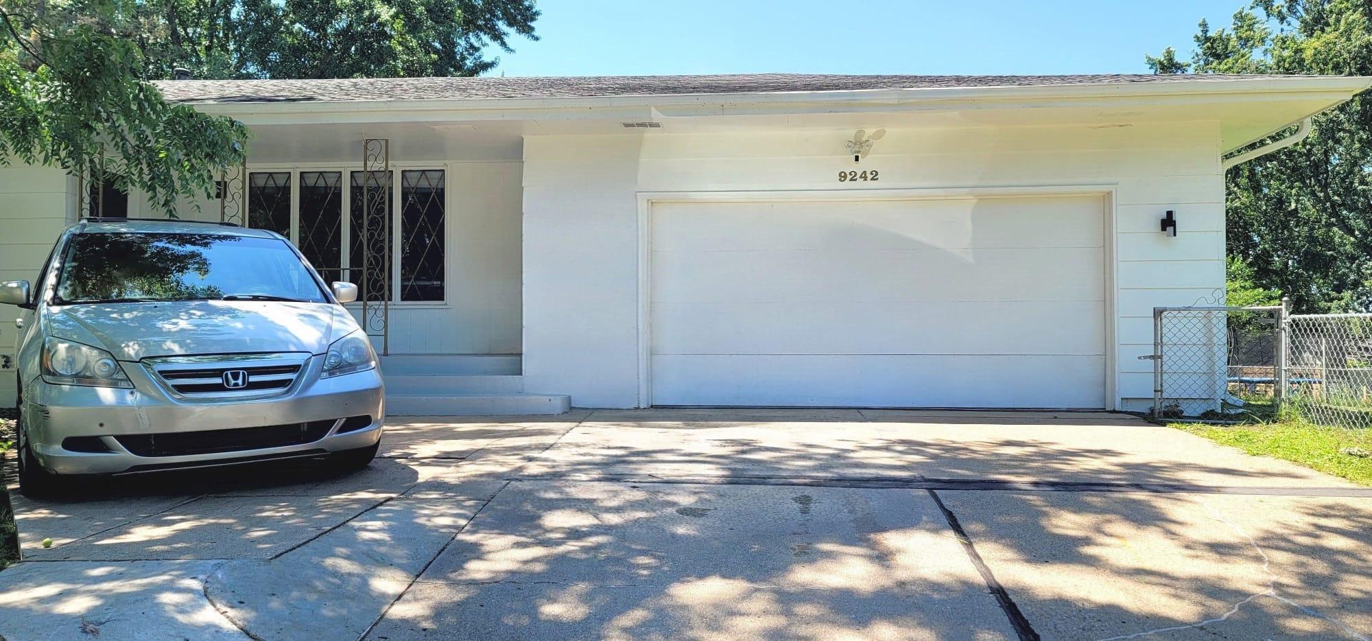 3rd image of 9242 Queen Ave S, Minneapolis, MN 55431 | MLS# 7121412