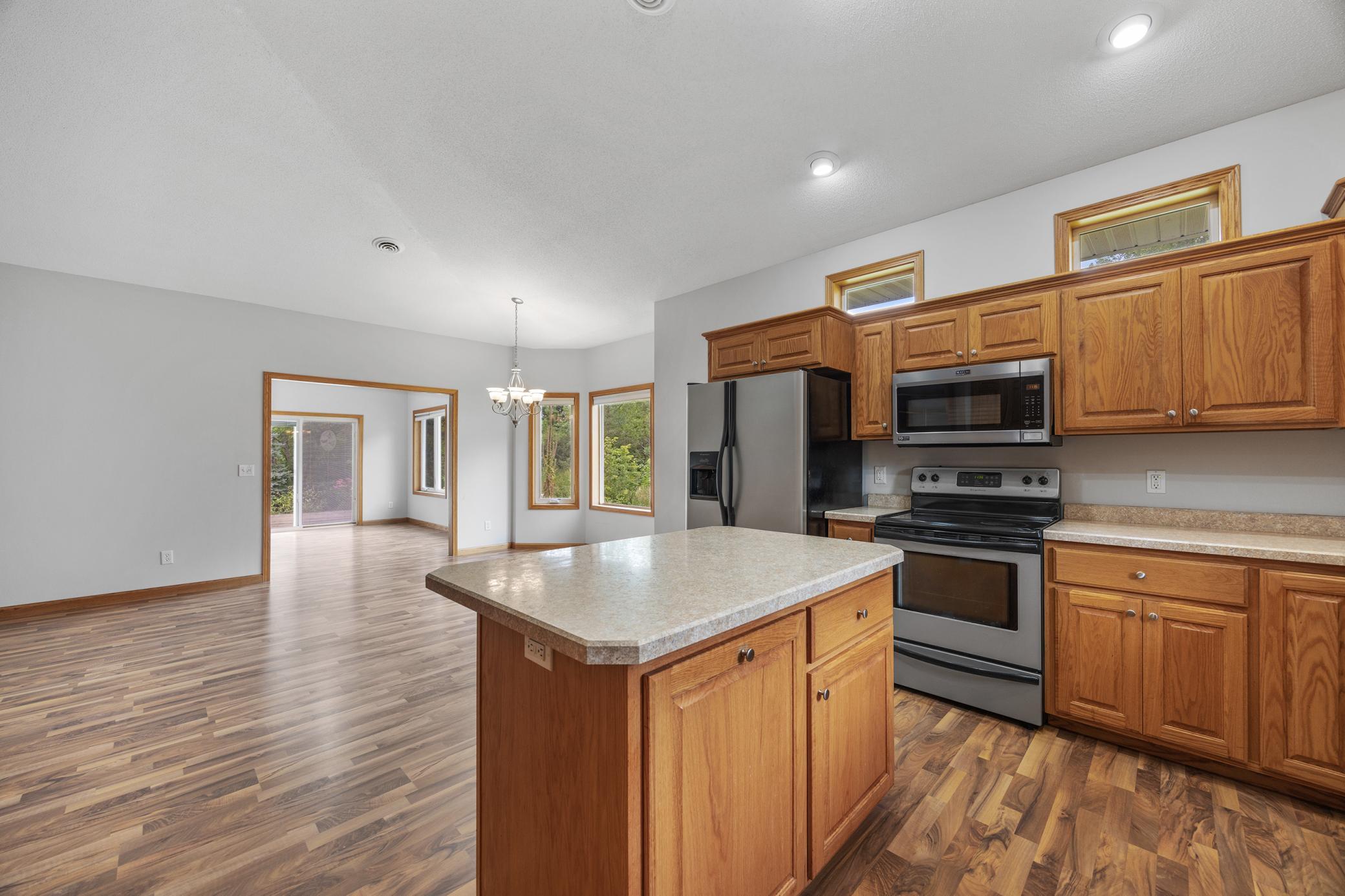 3rd image of 608 Parkview Cir, Delano, MN 55328 | MLS# 7121485