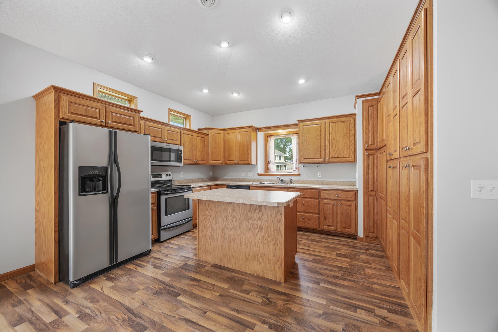 5th image of 608 Parkview Cir, Delano, MN 55328 | MLS# 7121485