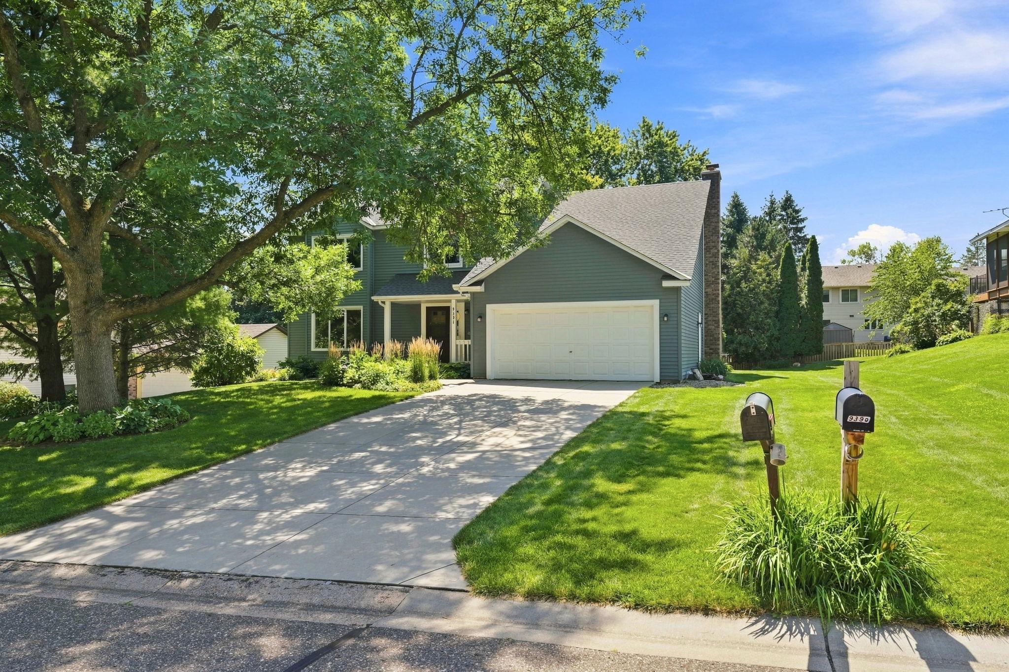 3rd image of 9391 Knighton Rd, Saint Paul, MN 55125 | MLS# 7121486
