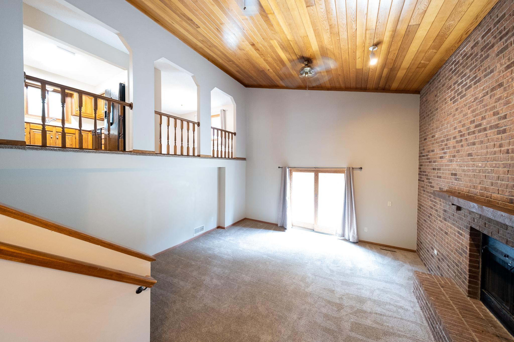 2nd image of 2048 128th Ln Nw, Minneapolis, MN 55448 | MLS# 7121524