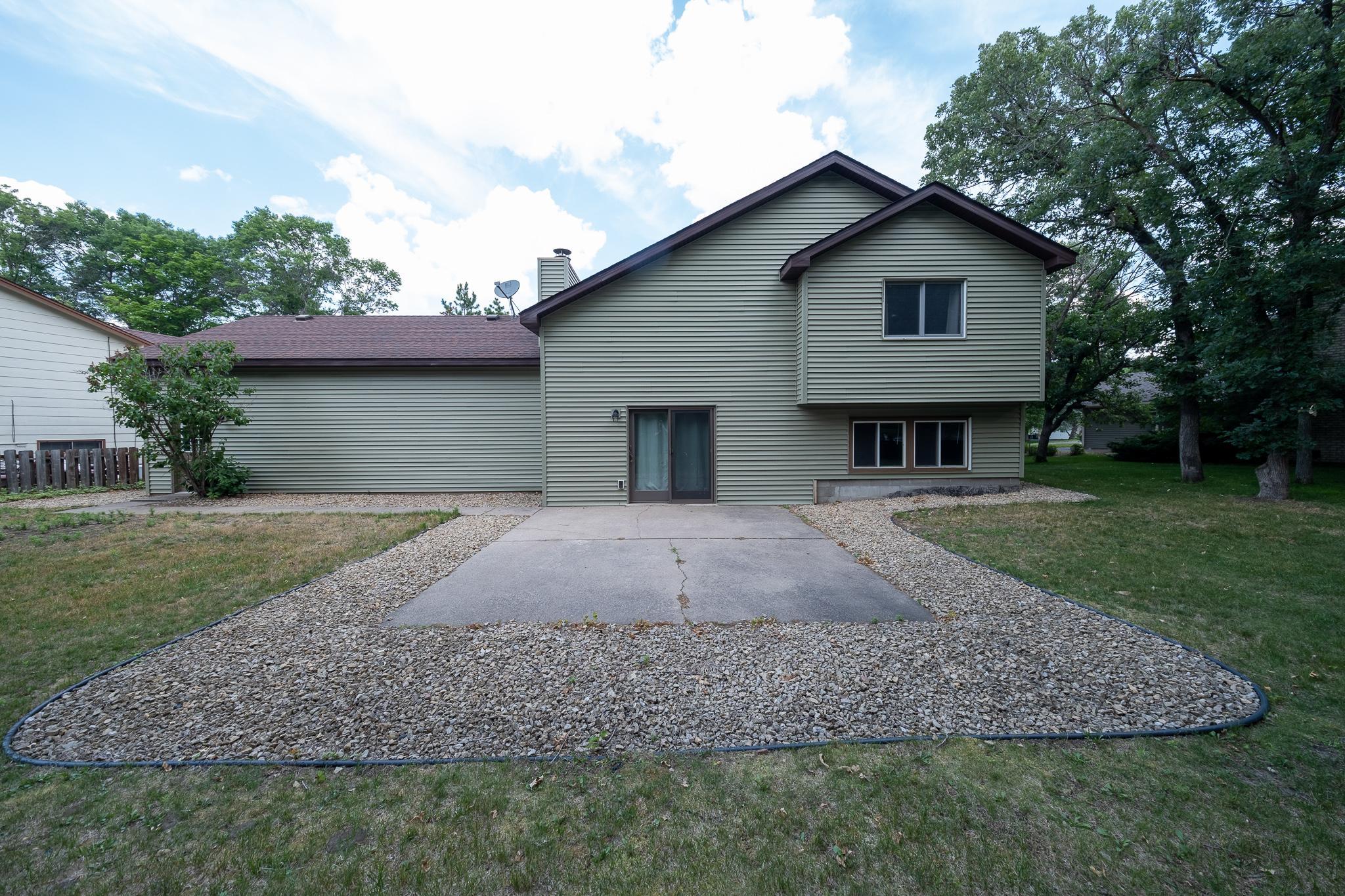 24th image of 2048 128th Ln Nw, Minneapolis, MN 55448 | MLS# 7121524