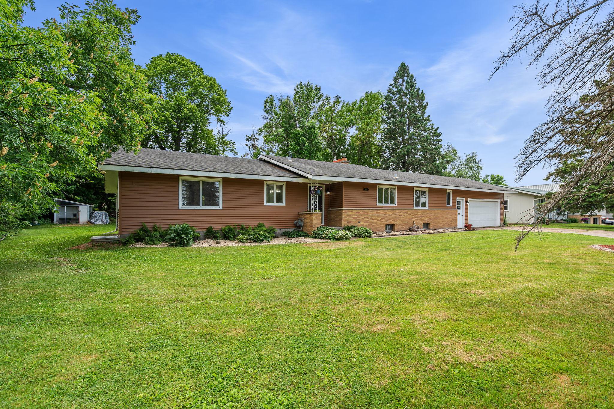 1st image of 628 E Wisconsin Ave, Barron, WI 54812 | MLS# 7121534