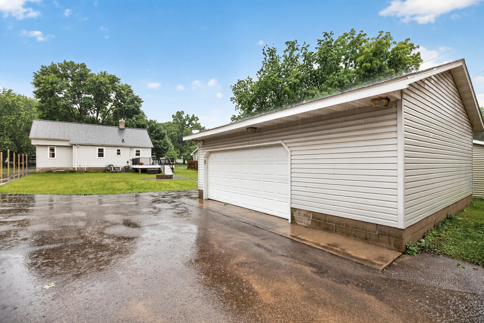 25th image of 413 3rd Ave E, Shakopee, MN 55379 | MLS# 7121546