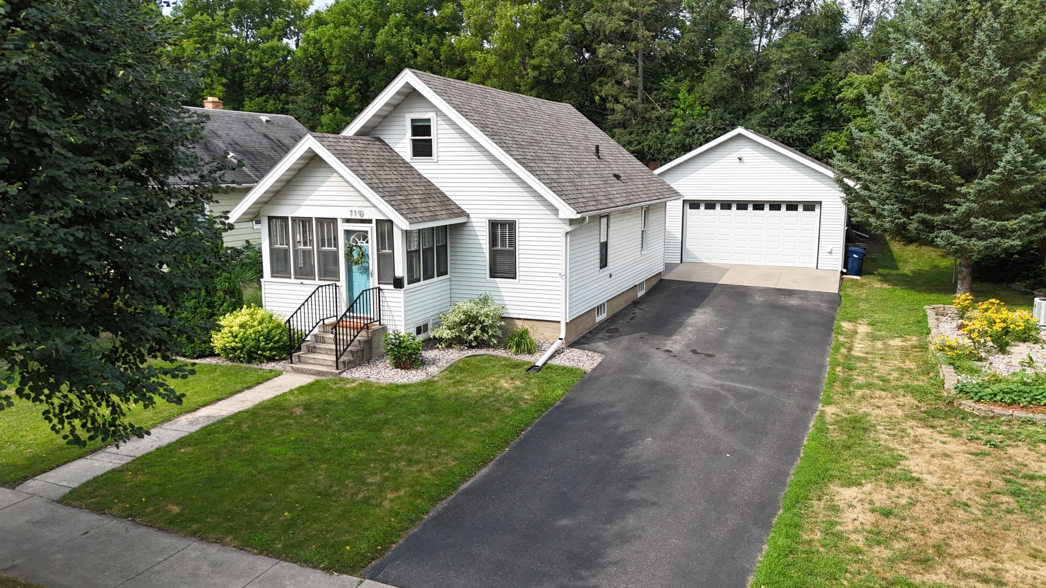 1st image of 719 N Broadway, Fergus Falls, MN 56537 | MLS# 7121549