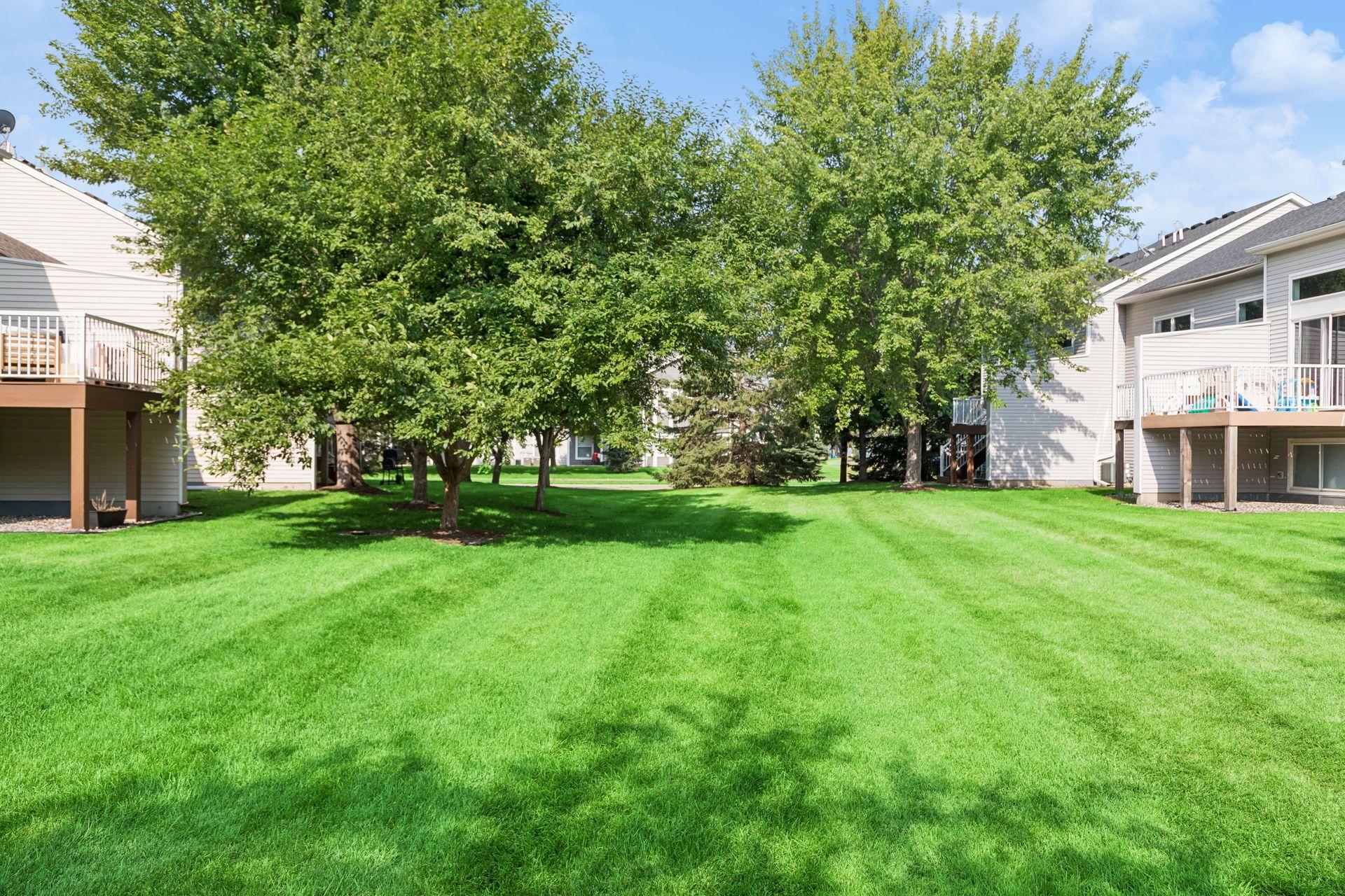 18th image of 2085 Saint Johns Ct, Saint Paul, MN 55129 | MLS# 7121572