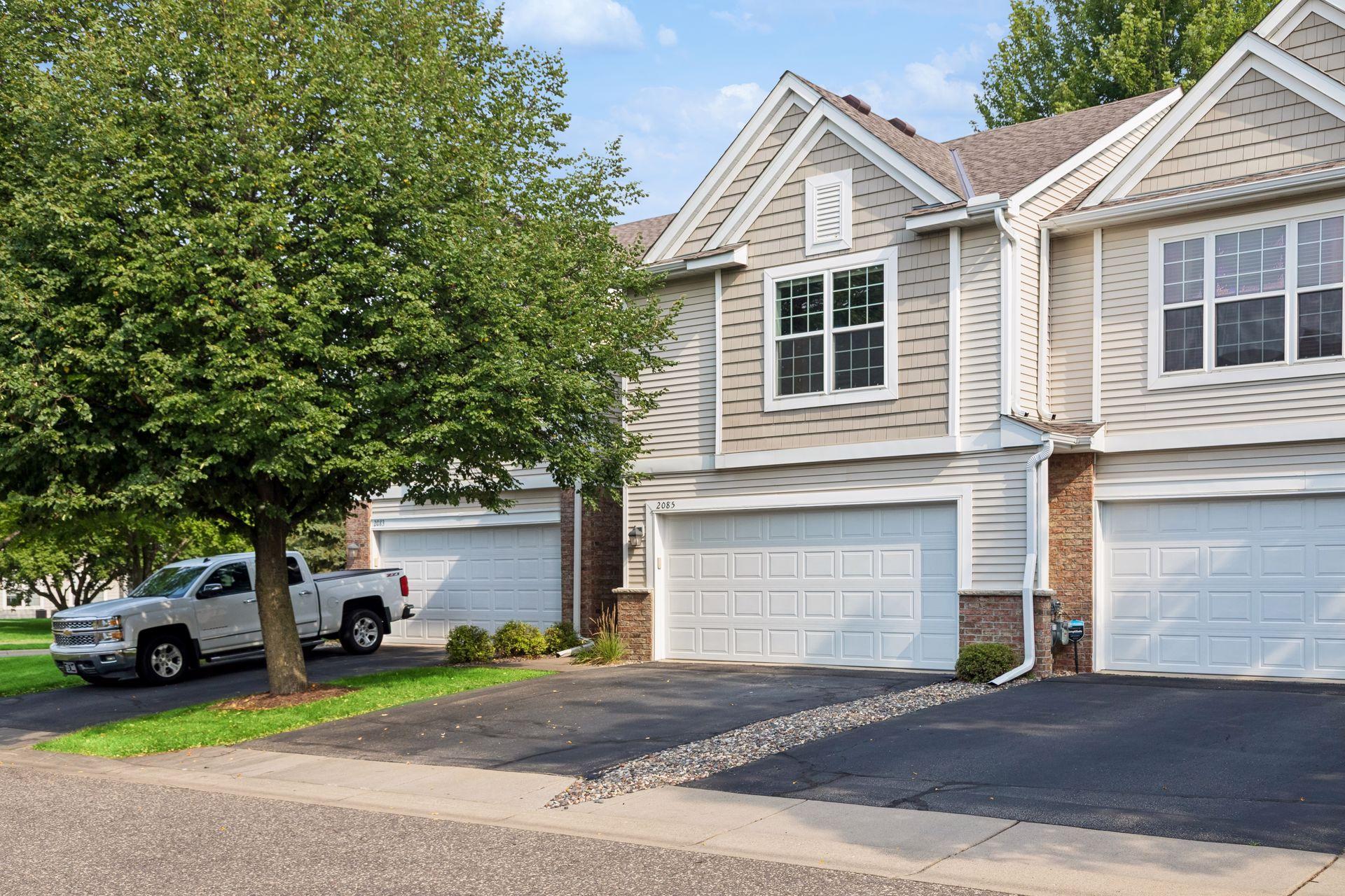 2nd image of 2085 Saint Johns Ct, Saint Paul, MN 55129 | MLS# 7121572